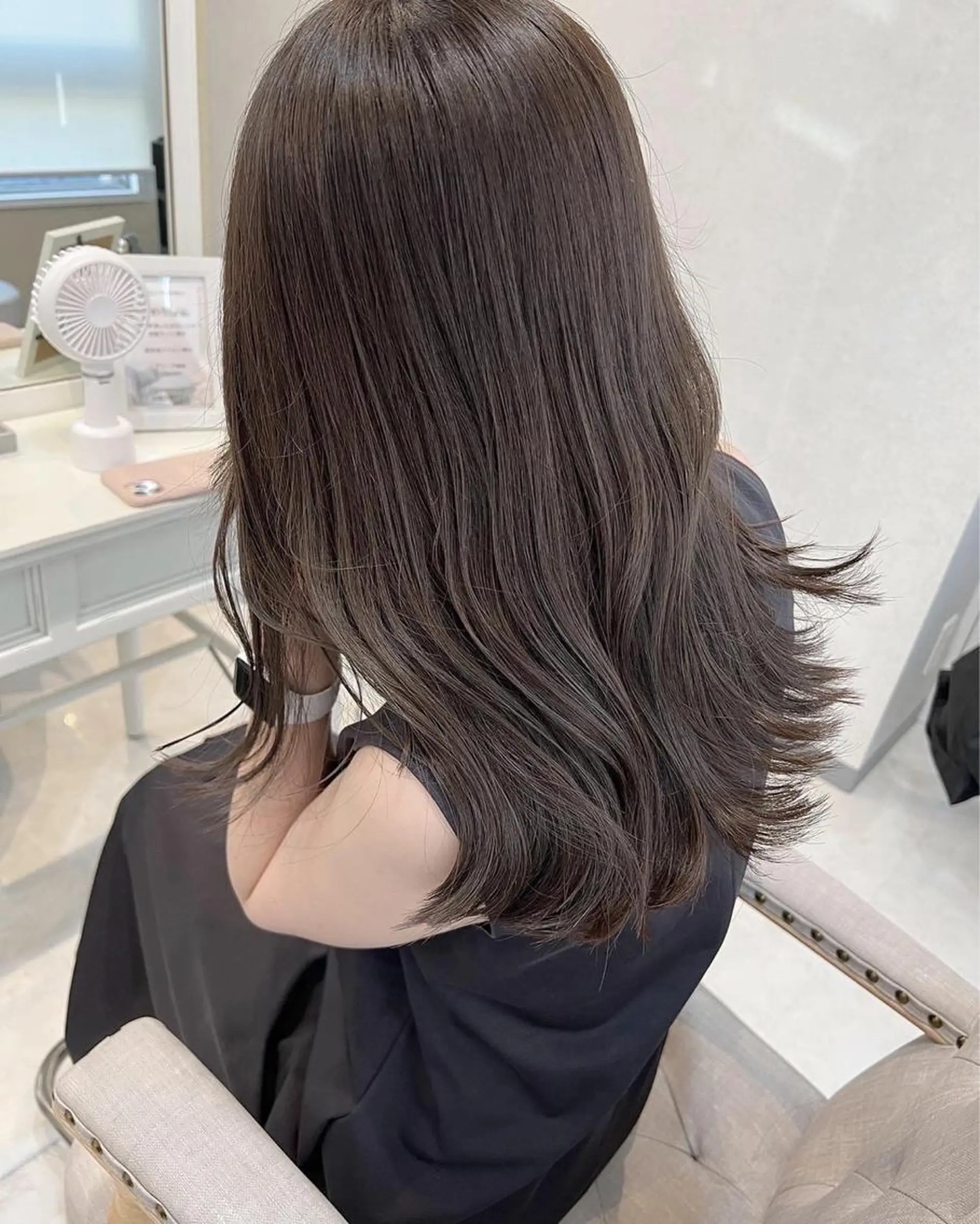 セミロング カラー ヘアカラー 似合わせカラー 梅田 ayanaのヘアスタイル
