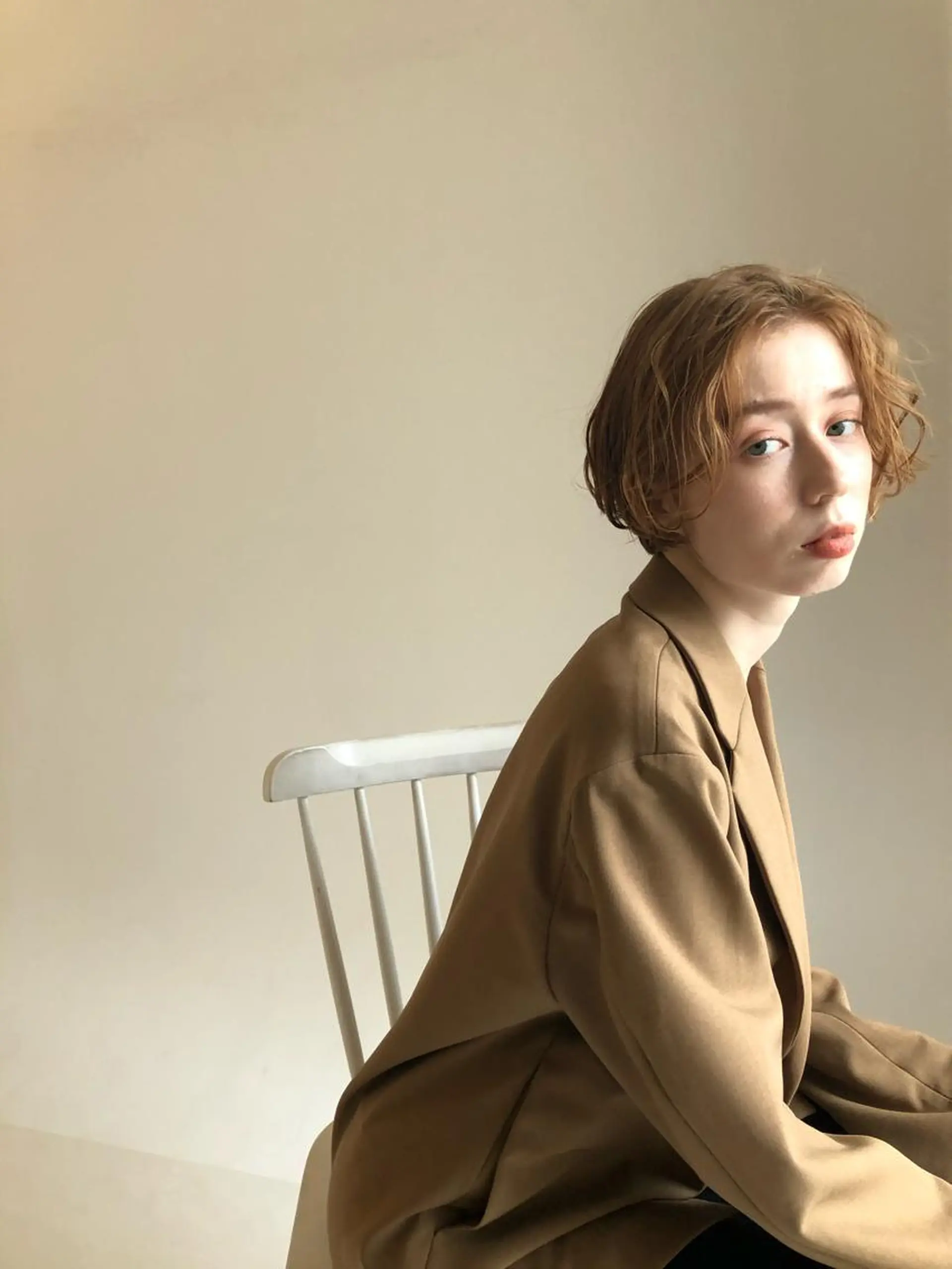 ショート カラー THE DAY所属・AKI HASHIMOTOのヘアスタイル