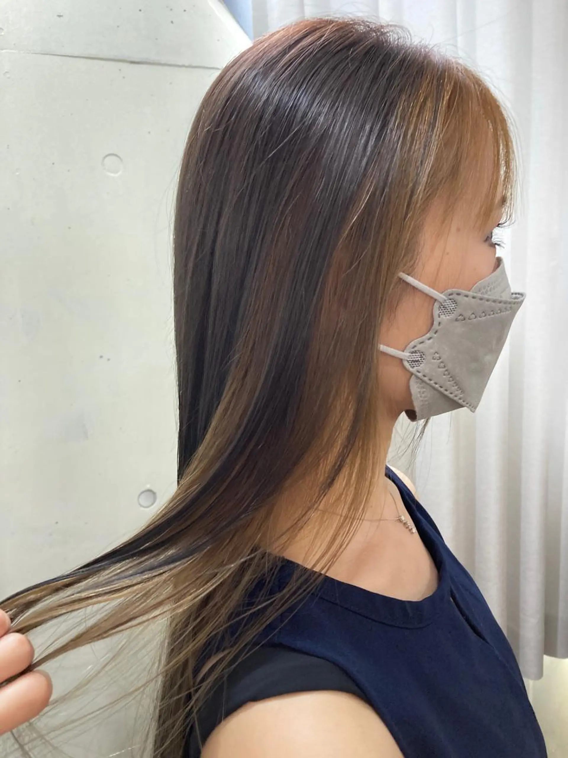 ロング カラー ミストバング ブリーチ  フェイスフレーミング ブリーチなしカラー corona hairdesign KAZUE MAEDA所属・マエダ　カズエ🫶 coronahairのヘアスタイル