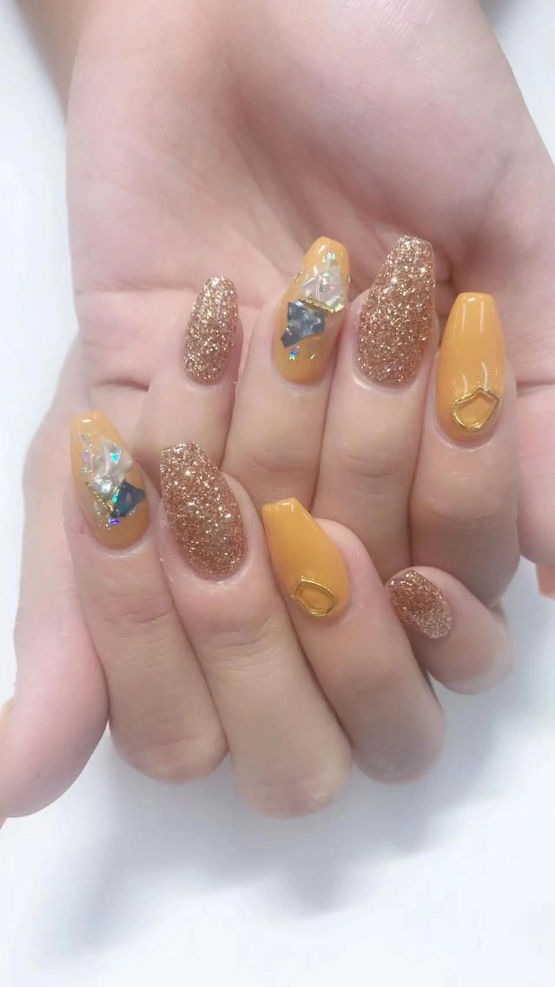 ネイル カラー ハンドネイル リラネイル ギョウのネイルデザイン