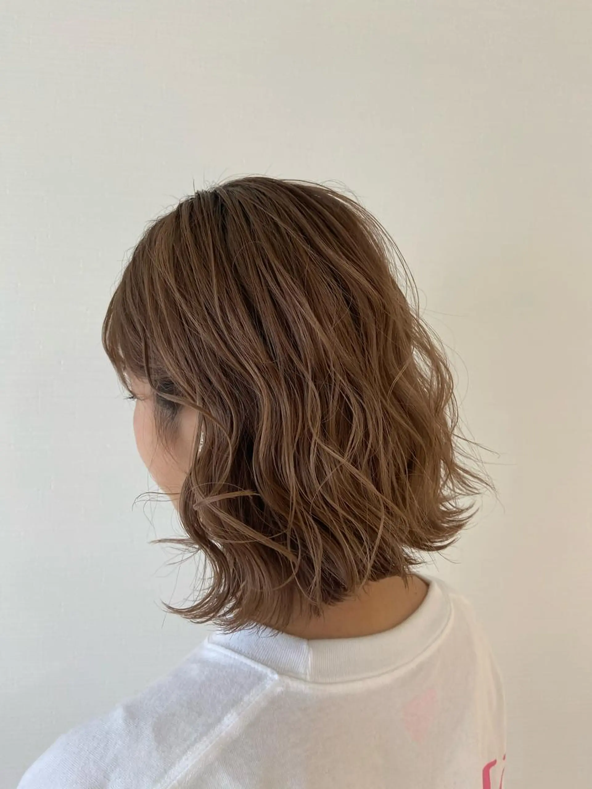 ミディアム カラー ヘアアレンジ ベージュカラー ミルクティーベージュ ヘアカラー トリートメント ヘアセット 🌻Insta指名 NO.1🌻Shoのヘアスタイル