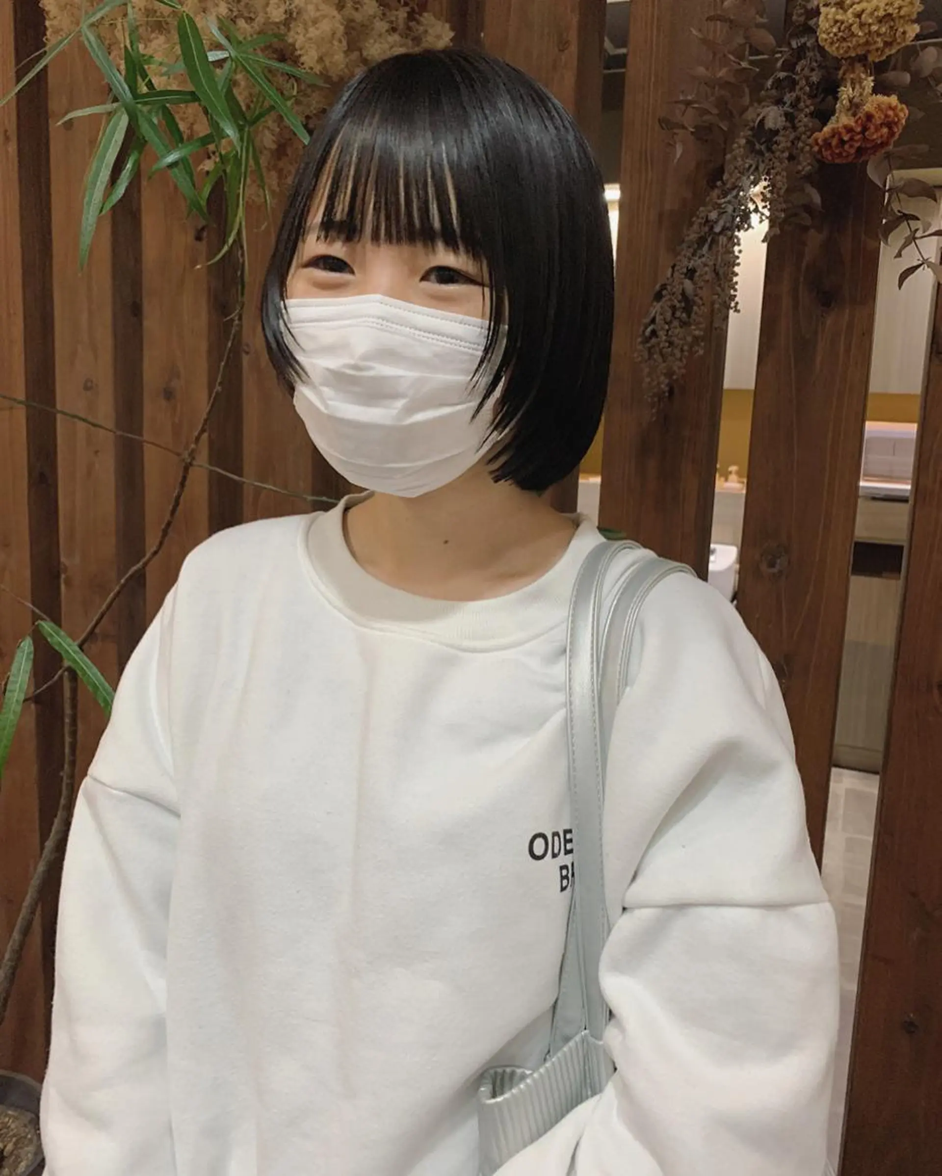 ミディアム ボブ OLTI所属・中村 勇星のヘアスタイル