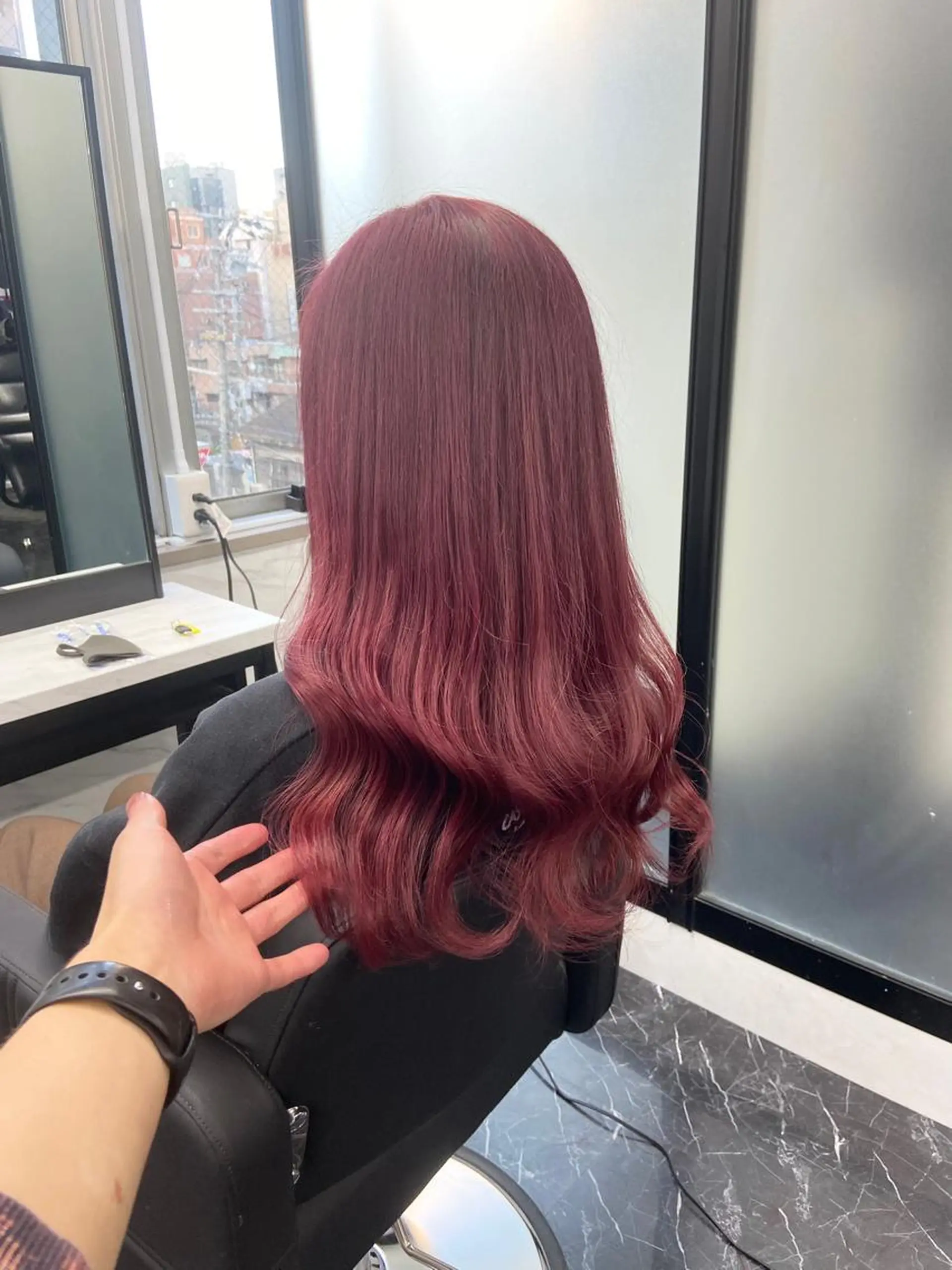 ロング カラー ハイトーンカラー ヘアカラー トリートメント ミルボンAujua認定サロン Ria  OSAKA 梅田所属・メンズ、エクステ特化 Ryuのヘアスタイル