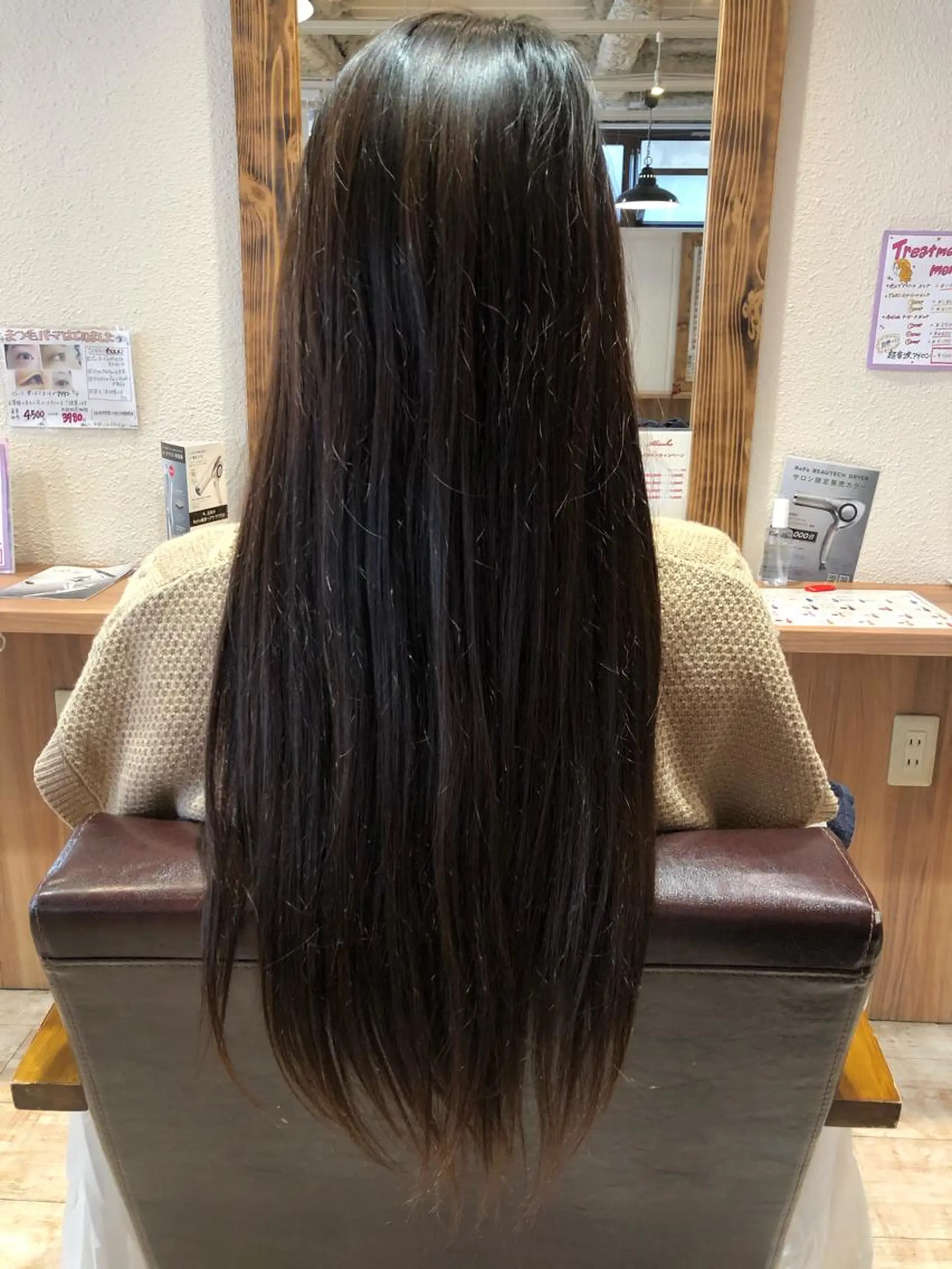ロング 美髪応援！ツヤ髪 🦩対馬🦩のヘアスタイル