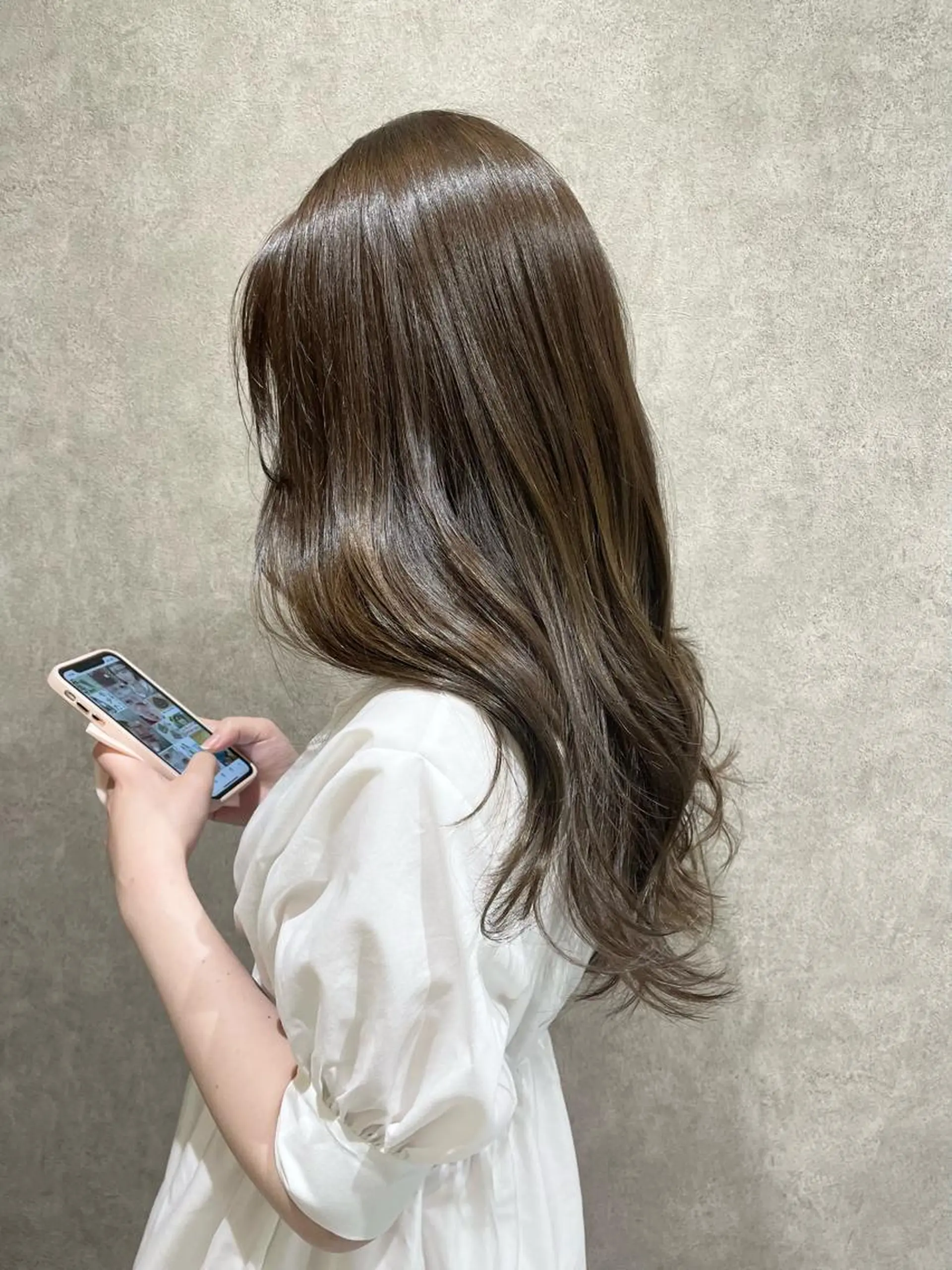 ロング salowin銀座6丁目所属・20代後半〜30代 支持率◎Megumiのヘアスタイル