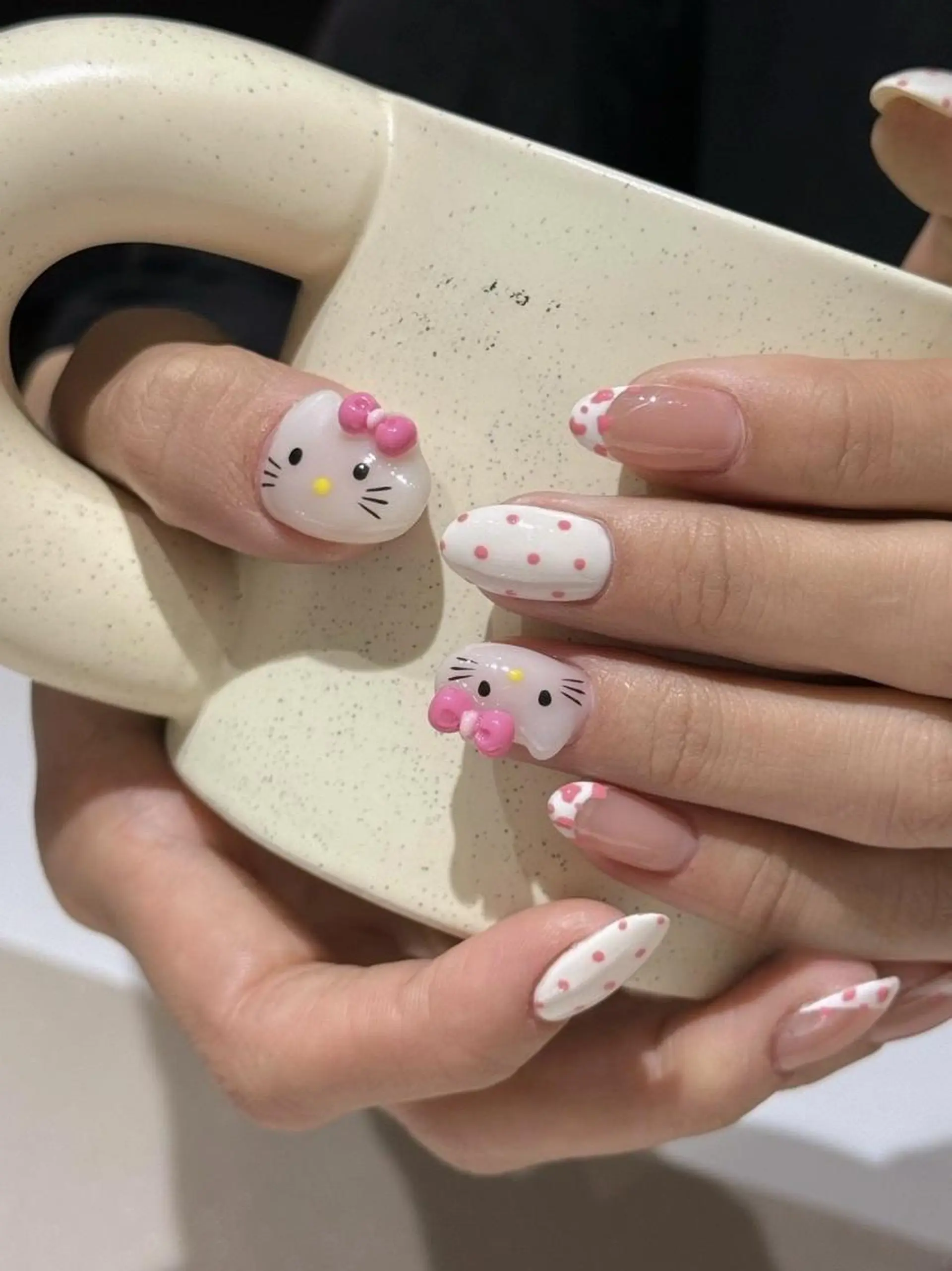 ネイル 長さ出し フレンチネイル グラデーション 卒業式 マグネットネイル ハンドネイル MIHANA YUKIのネイルデザイン