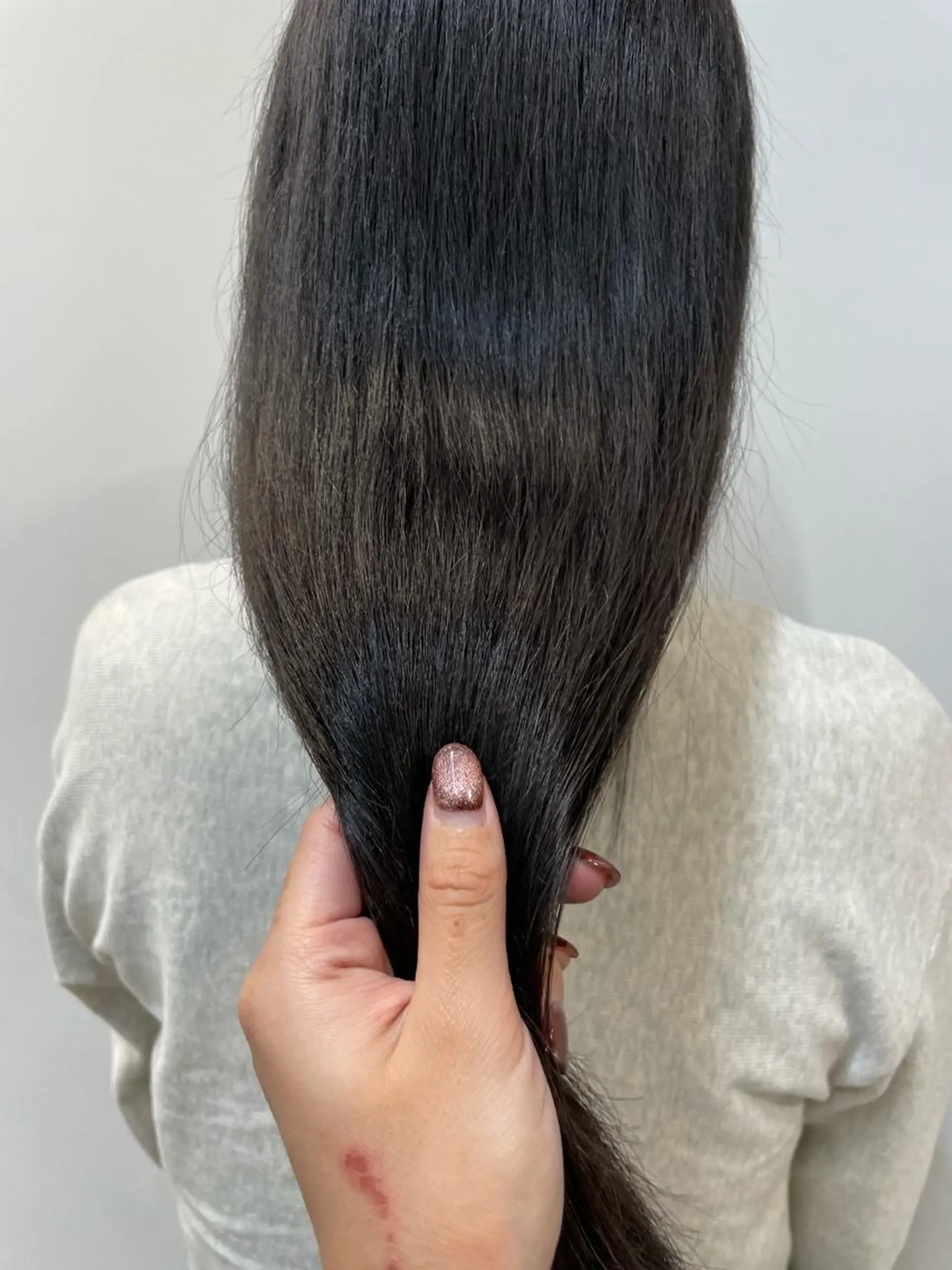 カラー レイヤーカット Kinoのヘアスタイル