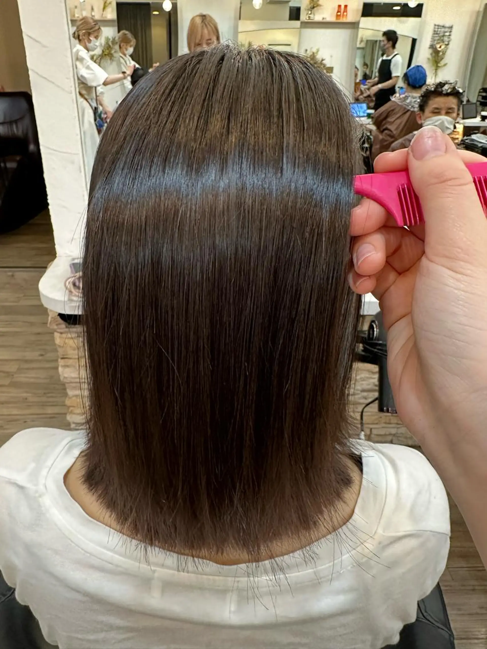 ミディアム パーマ 縮毛矯正 ストレートパーマ カット 縮毛矯正 トリートメント sato ayaka ｜透明感カラー🫧のヘアスタイル