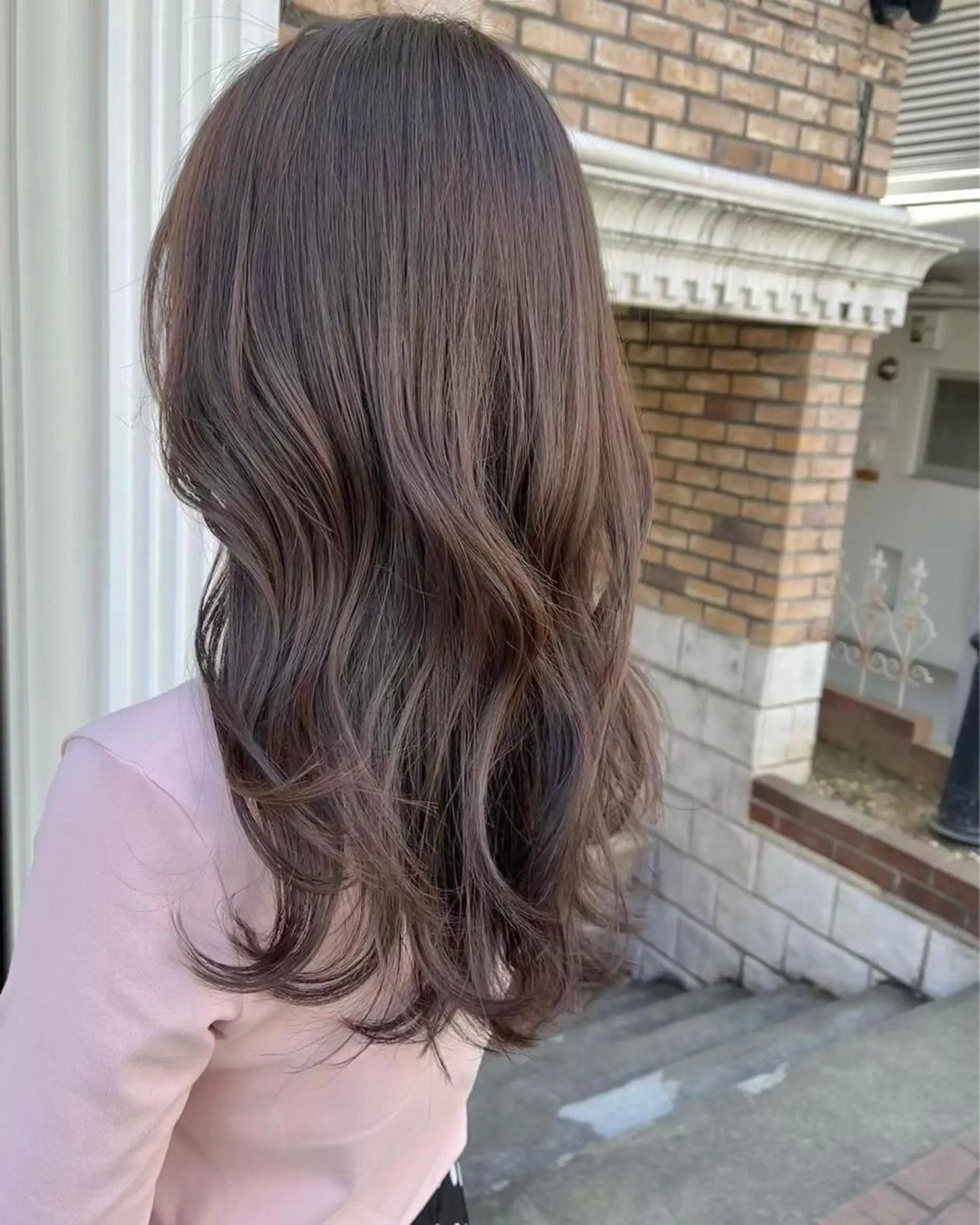 ロング カラー ヘアアレンジ ベージュカラー グレージュ ラベンダーカラー ラベンダーグレージュ ラベンダーグレー カット ヘアカラー トリートメント レイヤー/グレージュ 🤍奥開梨恵のヘアスタイル
