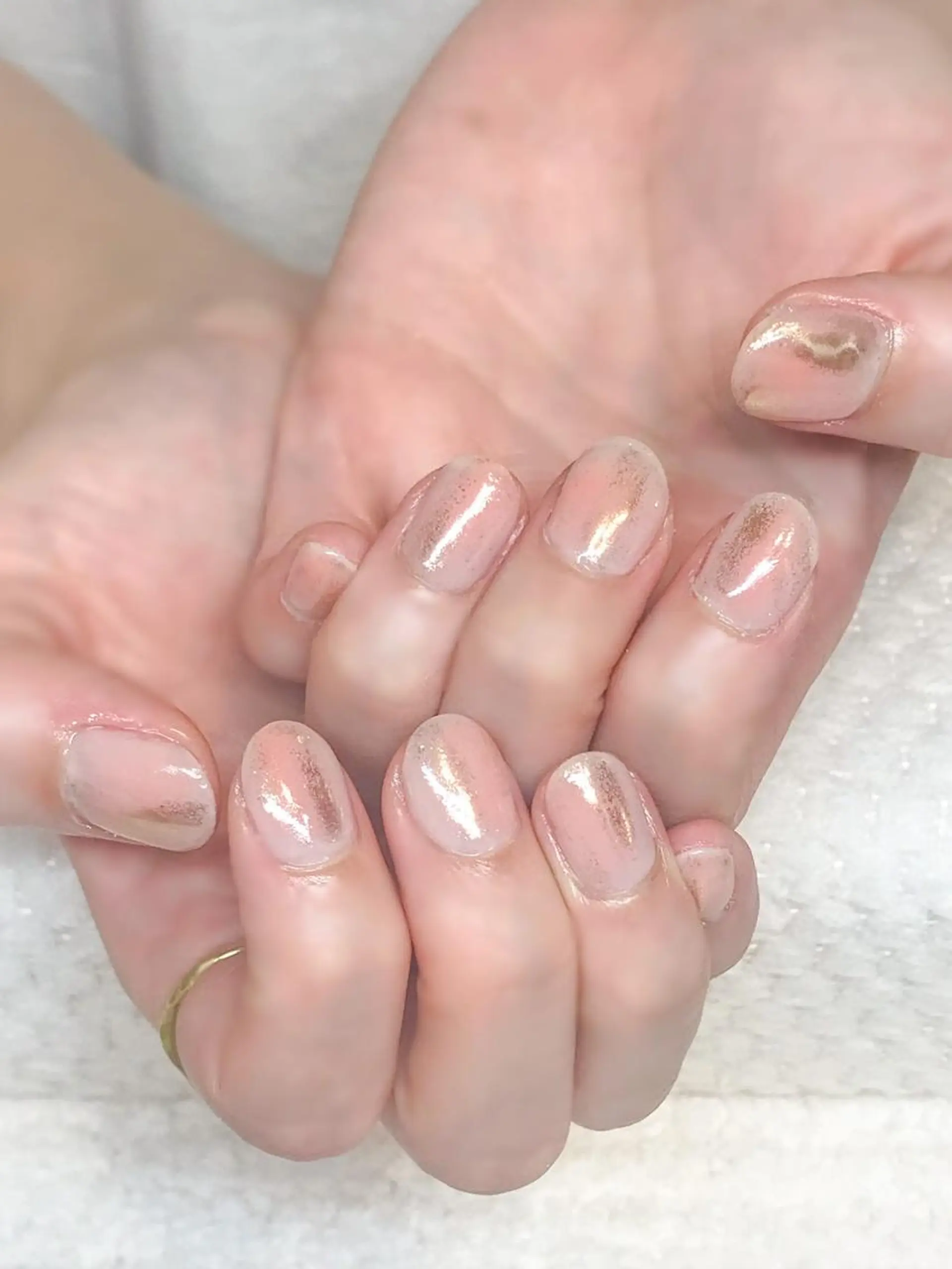 ネイル ジェルネイル ゴールド ニュアンスネイル シンプルネイル 夏ネイル Nyanco Nailのネイルデザイン