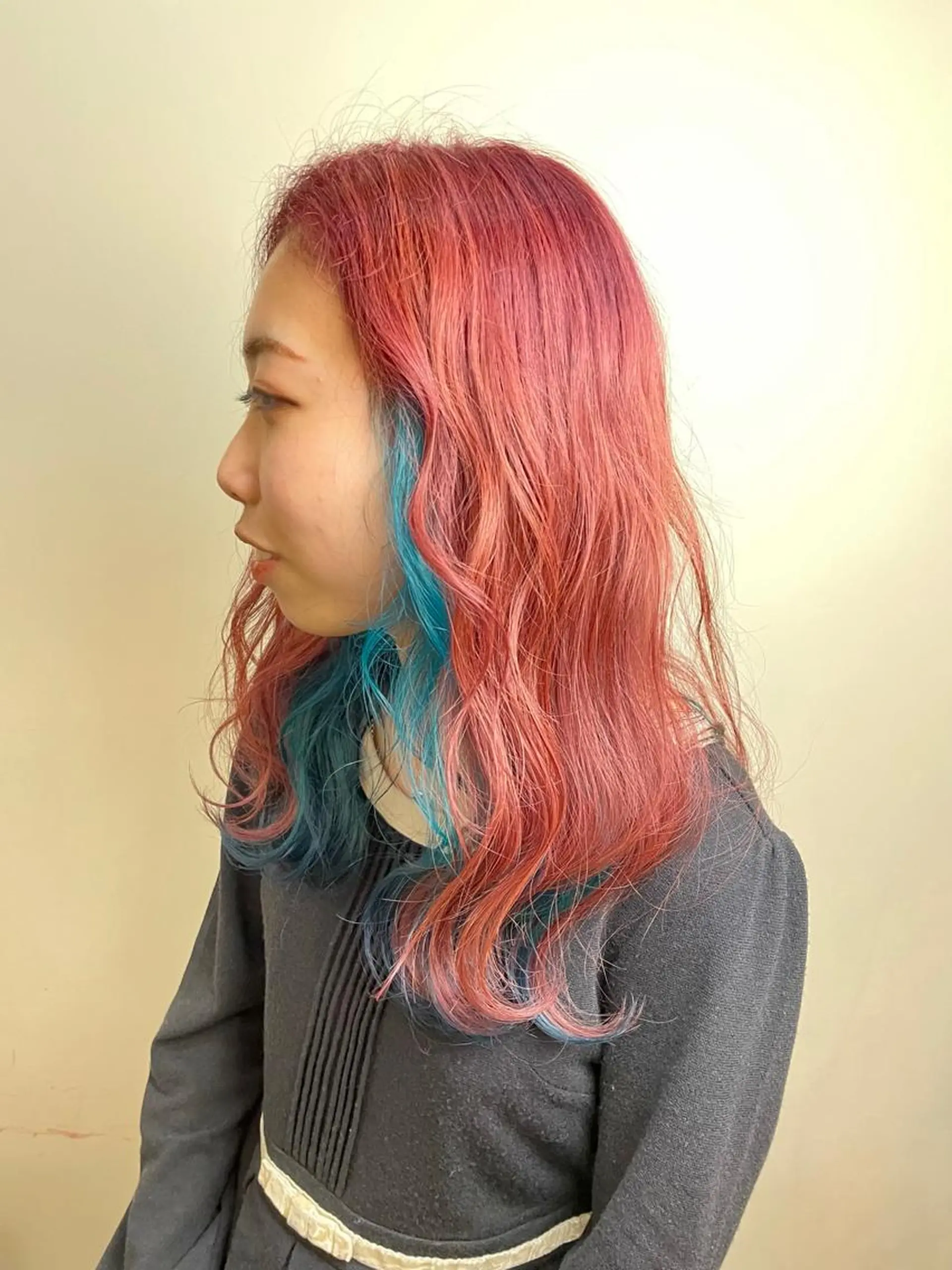 セミロング カラー シールエクステ セミロングパーマ バレイヤージュ ブリーチ ケアブリーチ カット ヘアカラー WEST OLAND加藤圭介のヘアスタイル