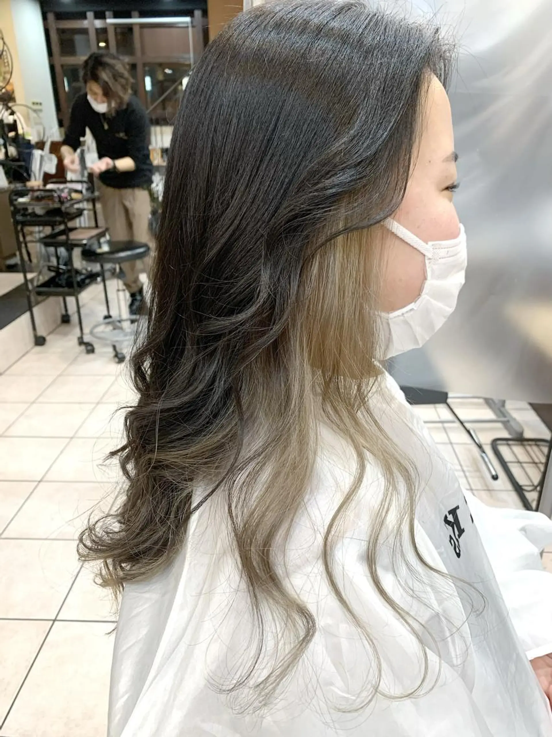 ロング カラー インナーカラー カット ヘアカラー トリートメント Zina天王寺 CHIAKIのヘアスタイル