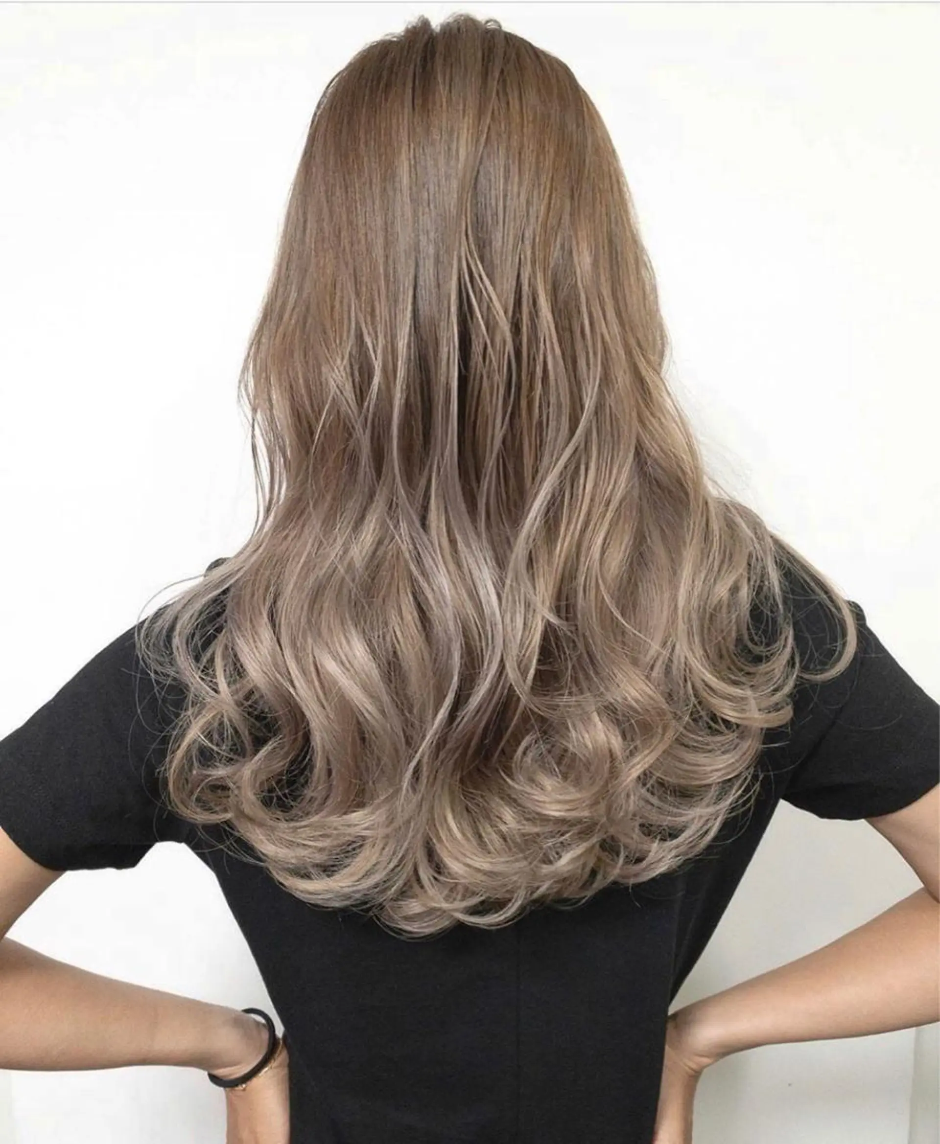 ロング パーマ カット ヘアカラー Ready所属・UEKAJI Noriのヘアスタイル
