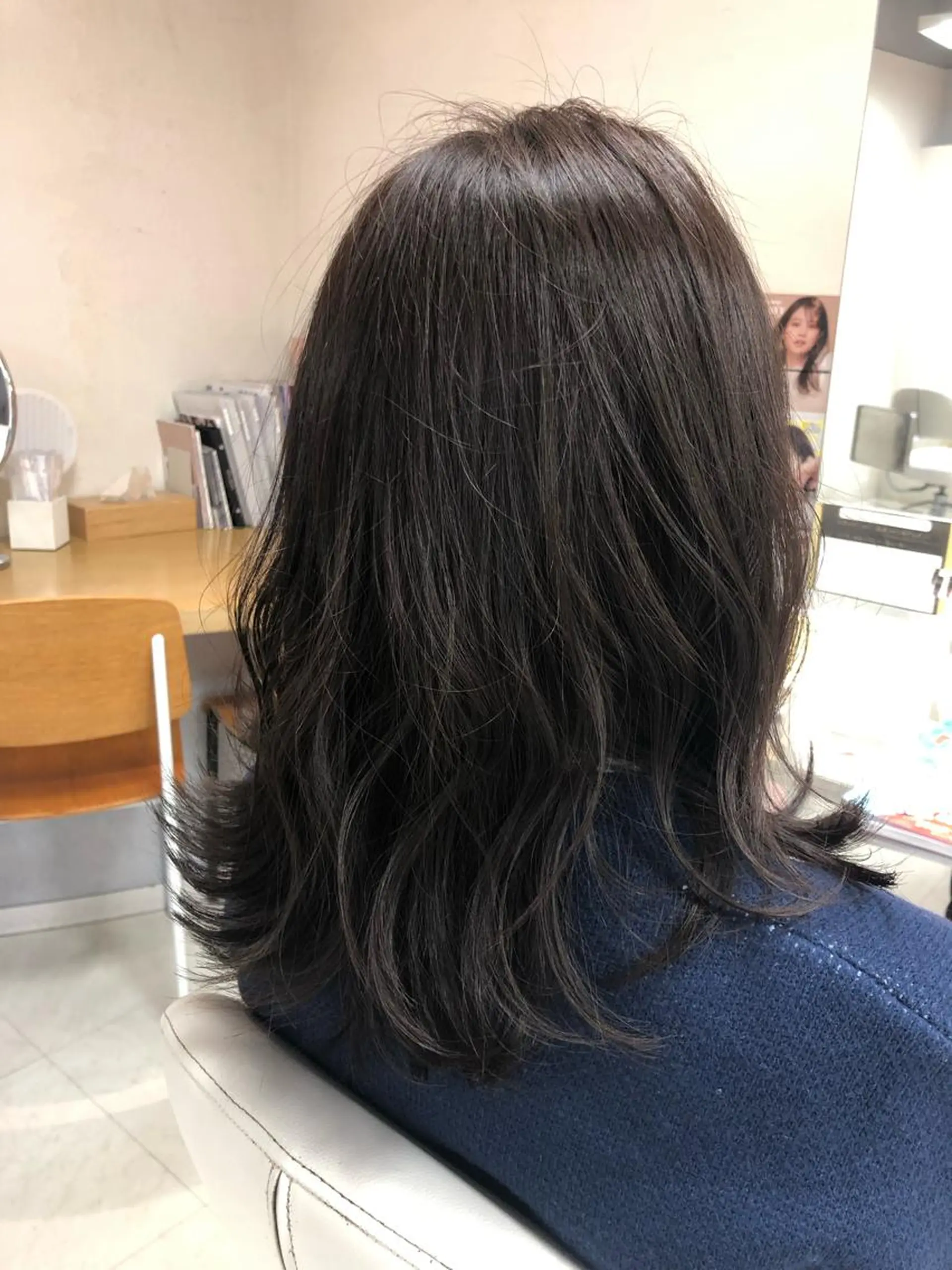 ミディアム ヘアカラー トリートメント 阿部 美咲のヘアスタイル