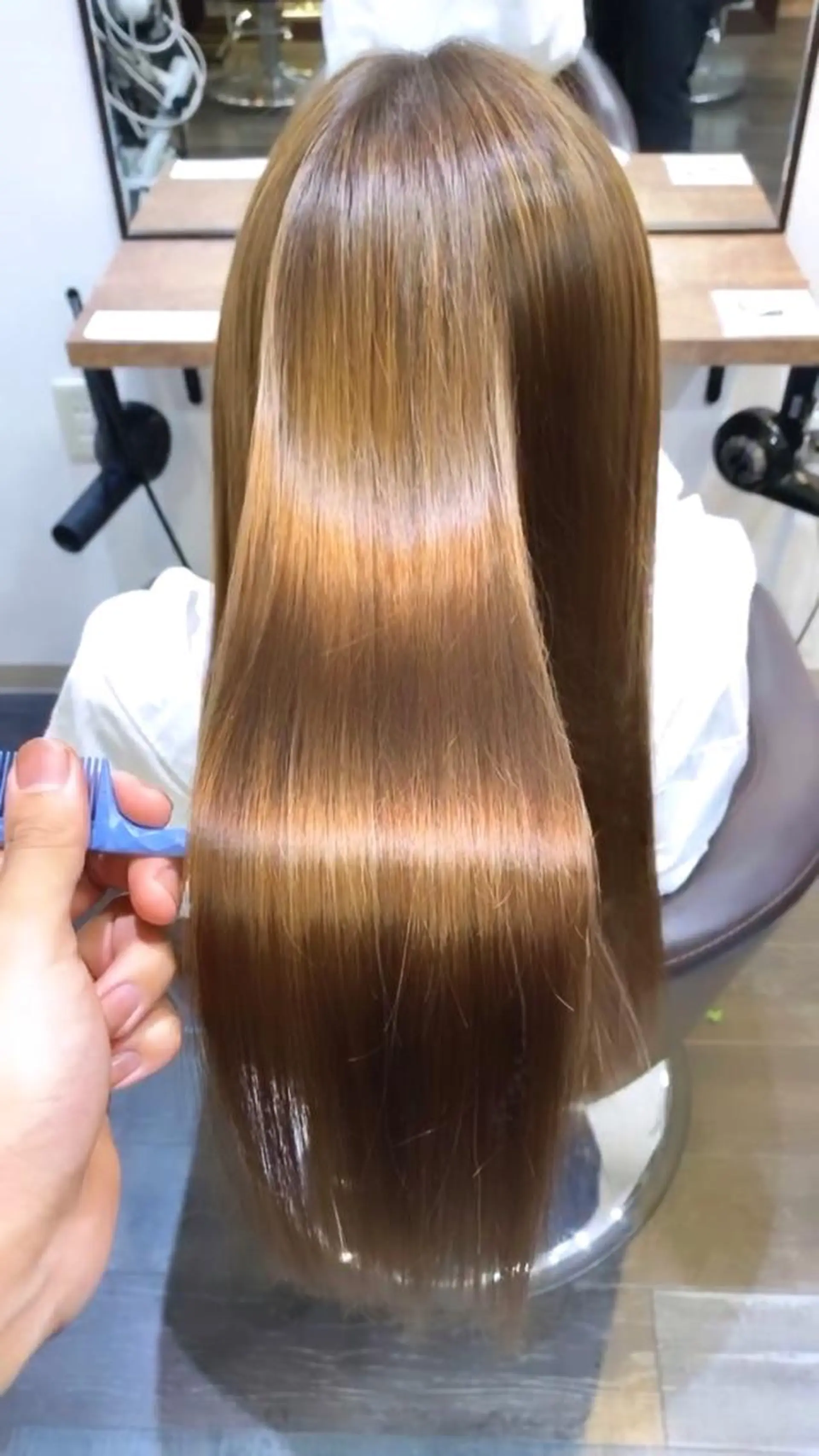 セミロング カラー ヘアカラー トリートメント トータルビューティーサロン FLEVE所属・西梅田メンズカット＆ 小柴　楽士のヘアスタイル