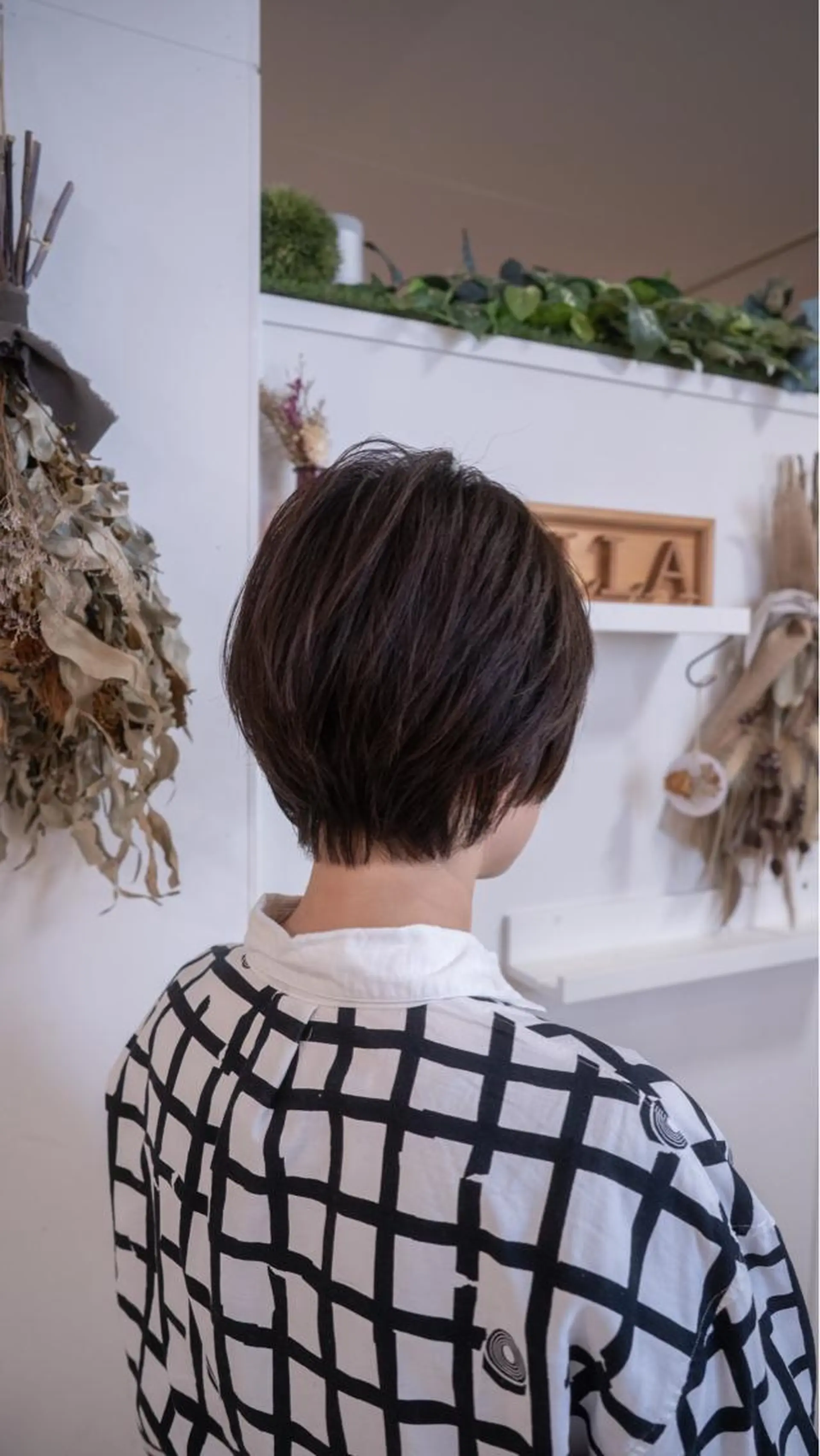 ショート 顔周りカット SALOWIN 神戸三宮店所属・【三宮/ブリーチ なしカラー】高田祐也のヘアスタイル