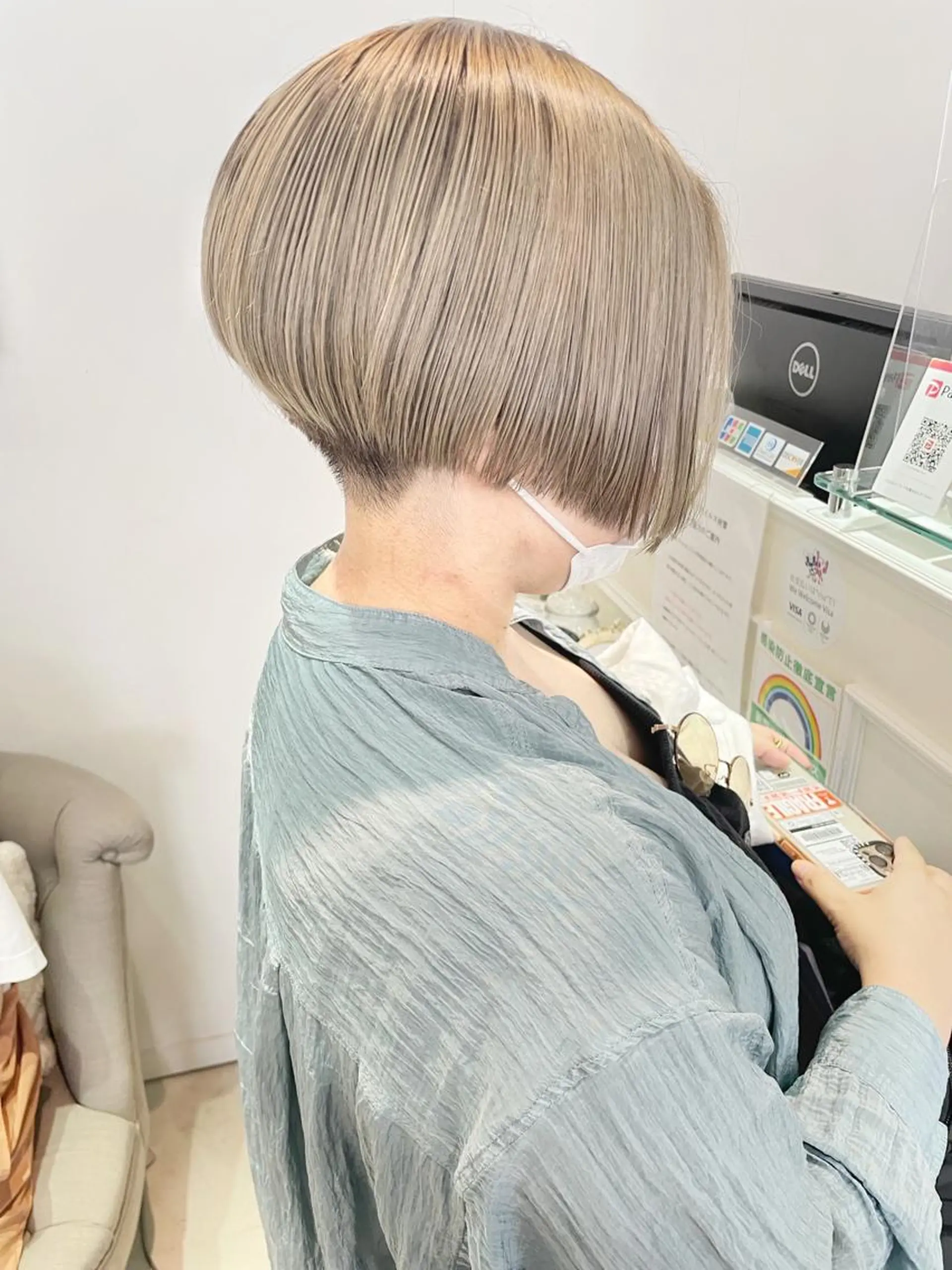 ショート カラー ショートヘア カット ヘアカラー 齋藤 咲のヘアスタイル