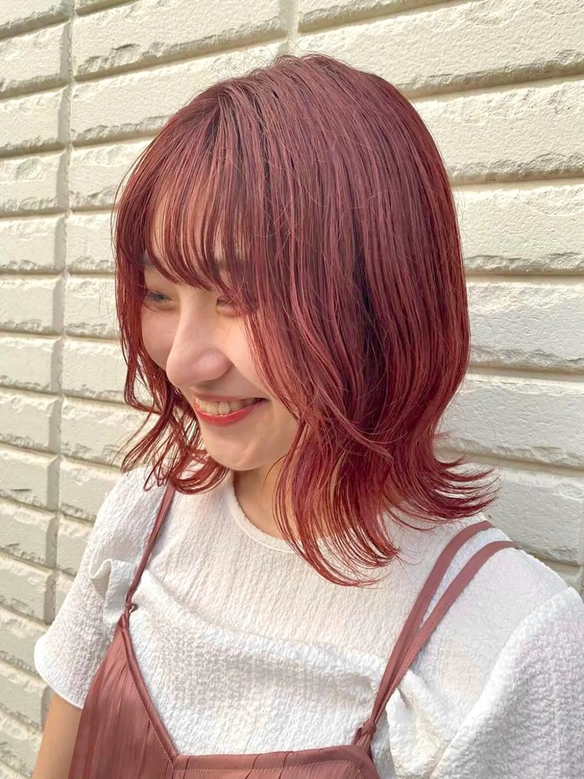 ミディアム カラー ベージュカラー ブリーチ ピンクカラー ピンクベージュ ヘアカラー 艶感/ナチュラル 🩵amiのヘアスタイル