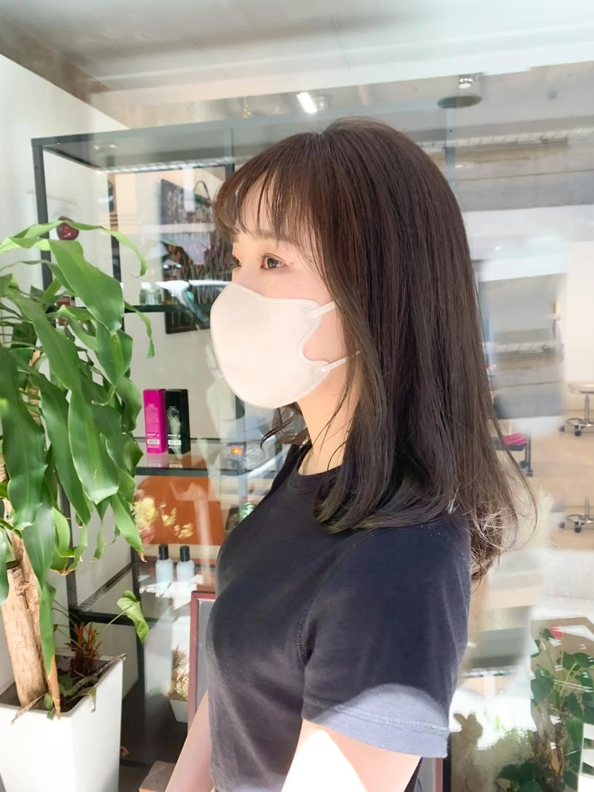 セミロング カラー アッシュ アッシュグレー アッシュグレージュ グレージュ カット ヘアカラー えんどう みほのヘアスタイル