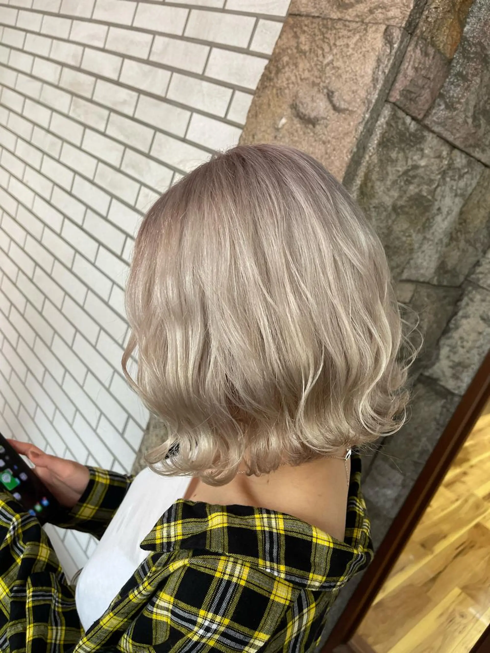 ショート カラー ブリーチ ヘアカラー トリートメント オージュアソムリエ DAIKI⭐️のヘアスタイル