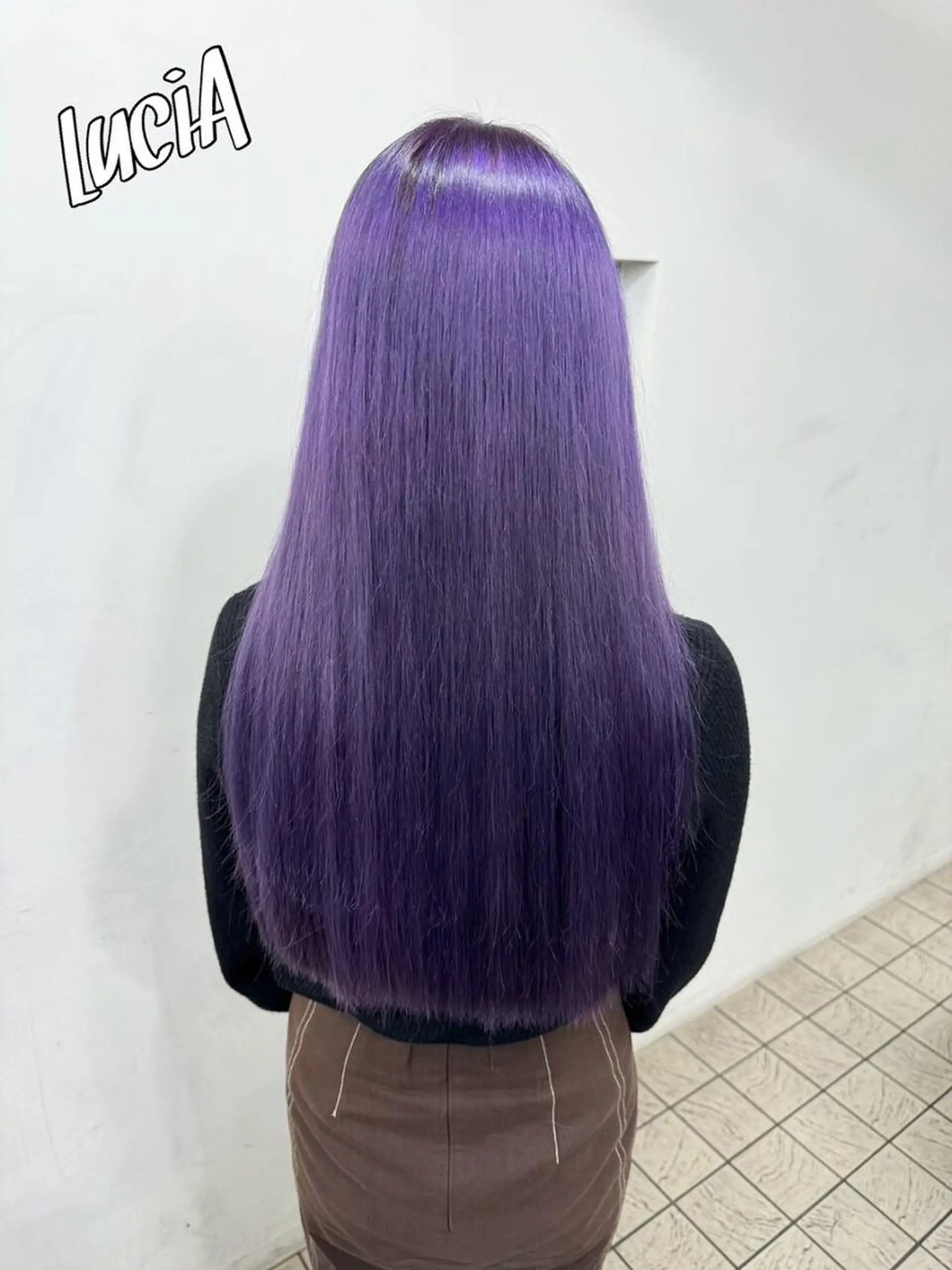 ロング カラー ヘアアレンジ MISAKIエクステ ブリーチ\5900のヘアスタイル