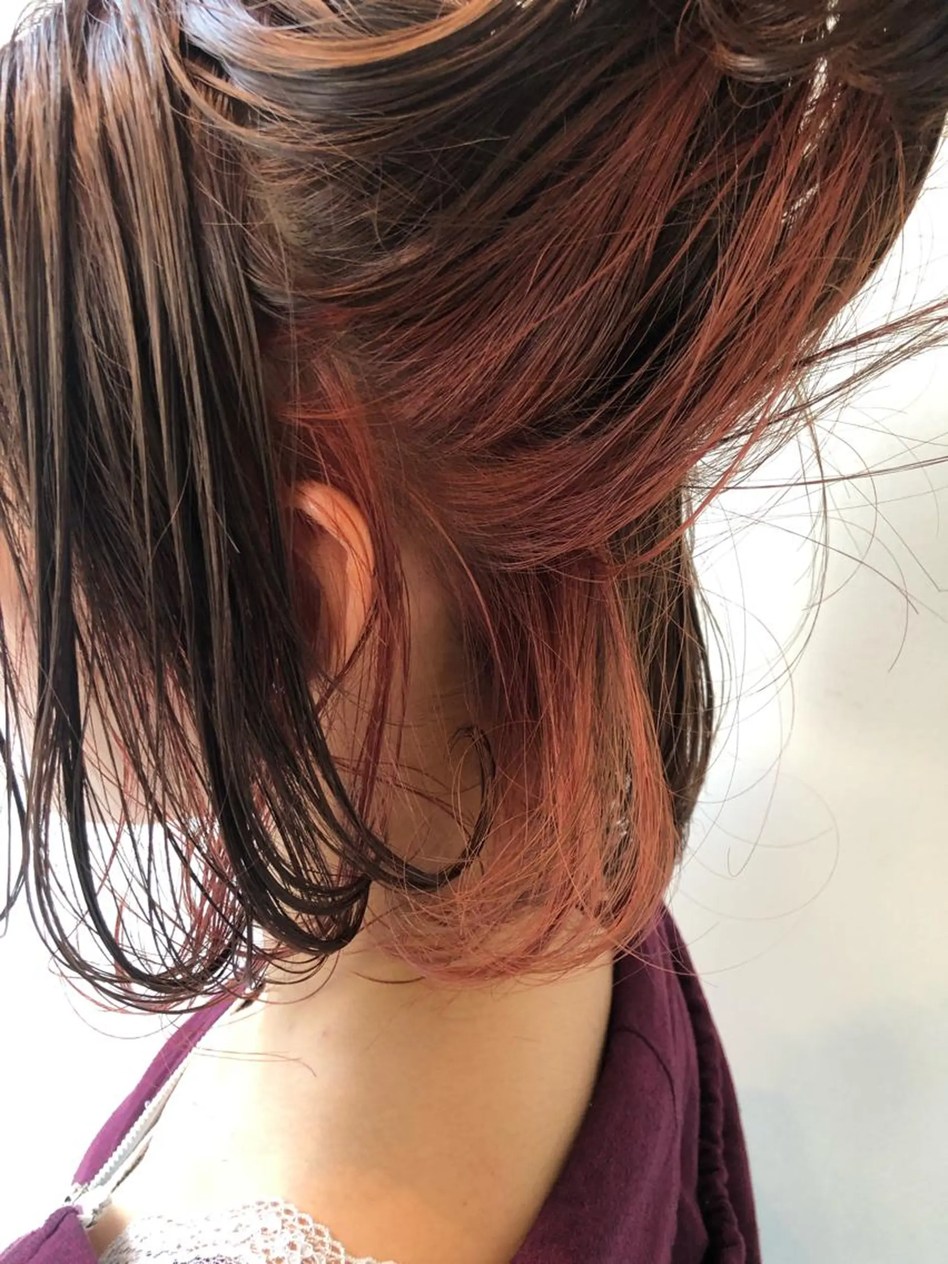 ミディアム カラー パーマ ヘアアレンジ インナーカラー ラベンダーカラー ラベンダーピンク ピンクカラー Mira by greenのヘアスタイル