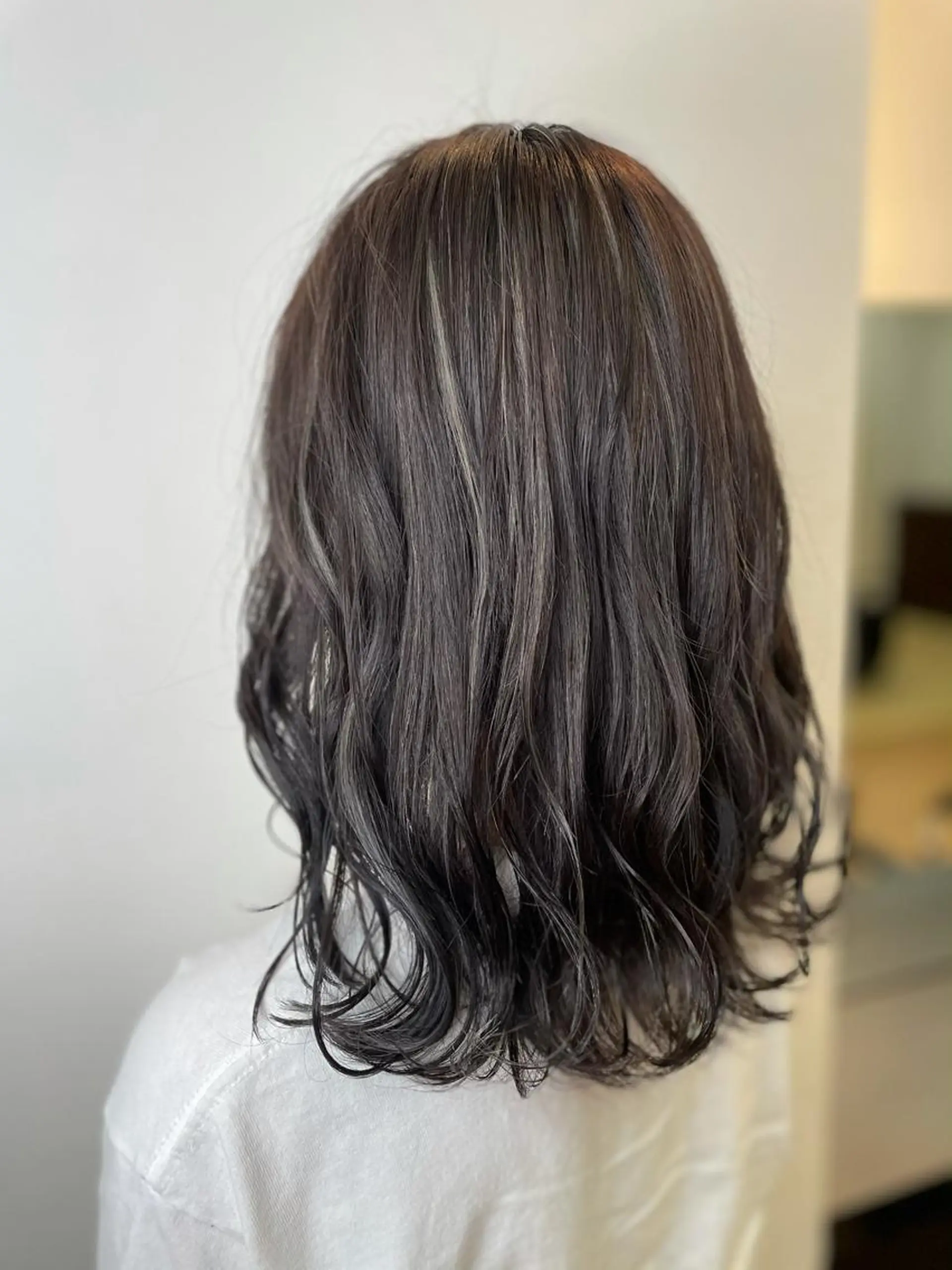 セミロング カラー ハイライトカラー ハイライト IORI #韓国ヘア#髪質改善のヘアスタイル