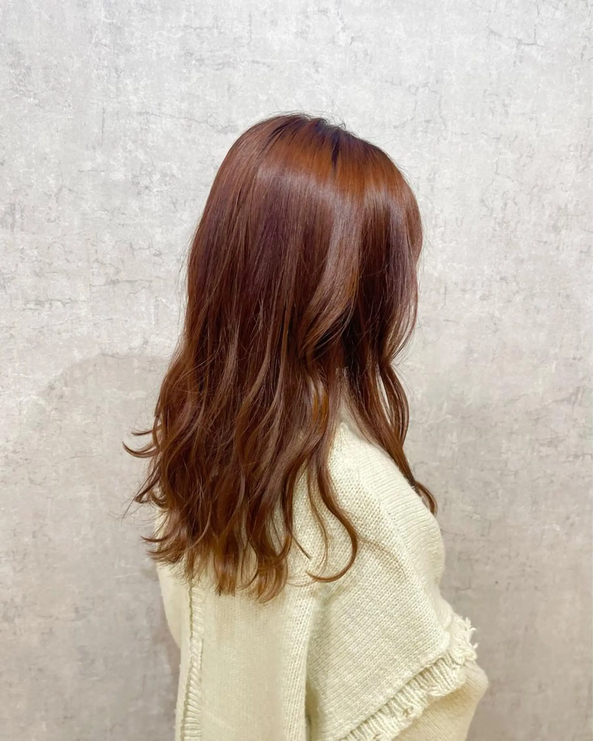 ロング カラー ブラウンカラー オレンジ オレンジブラウン 佐々木  まゆかのヘアスタイル