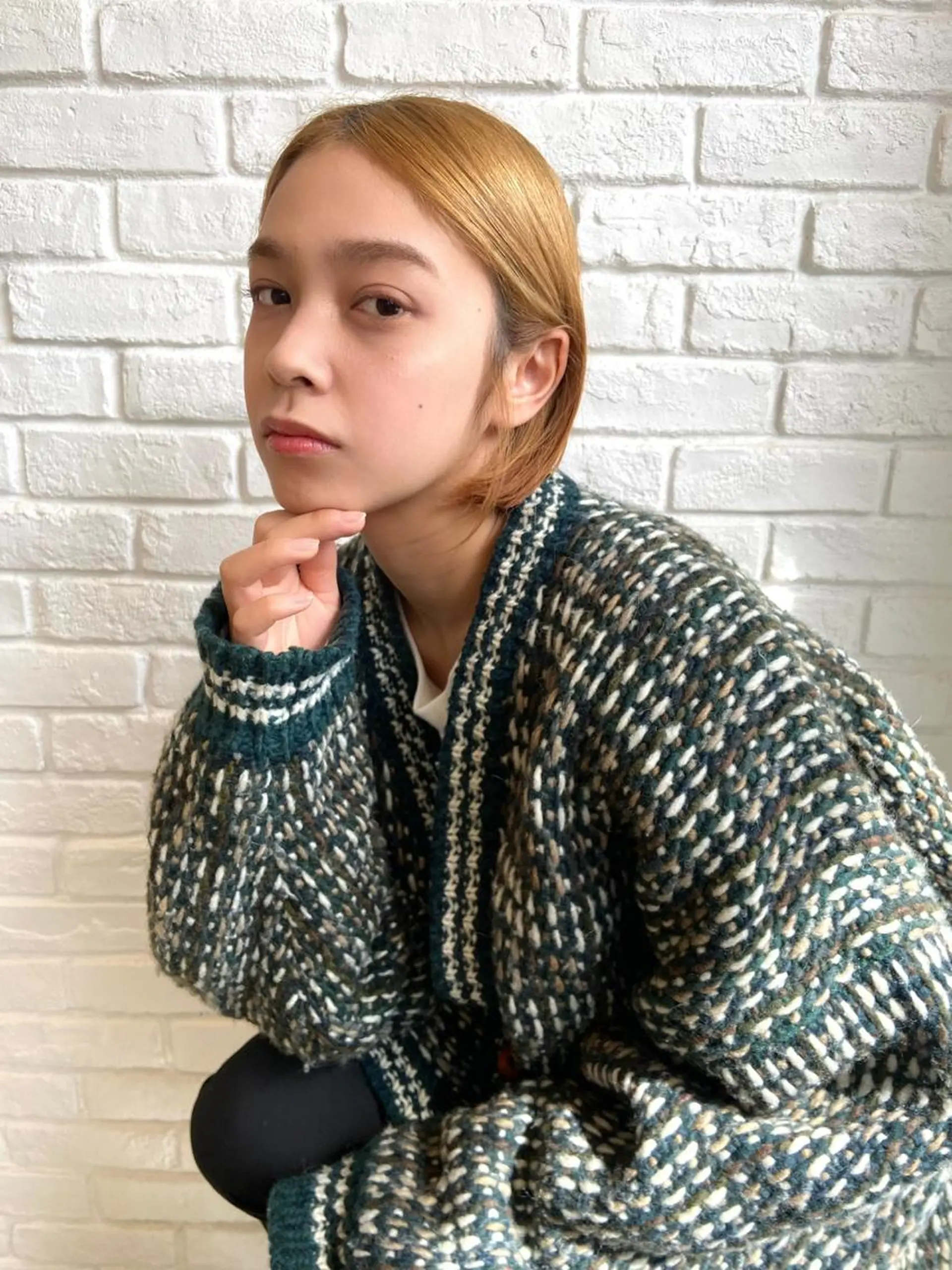 ミディアム カラー ヘアカラー トリートメント écouter所属・ジェンダーレスカット ハイトーン/カイセイのヘアスタイル