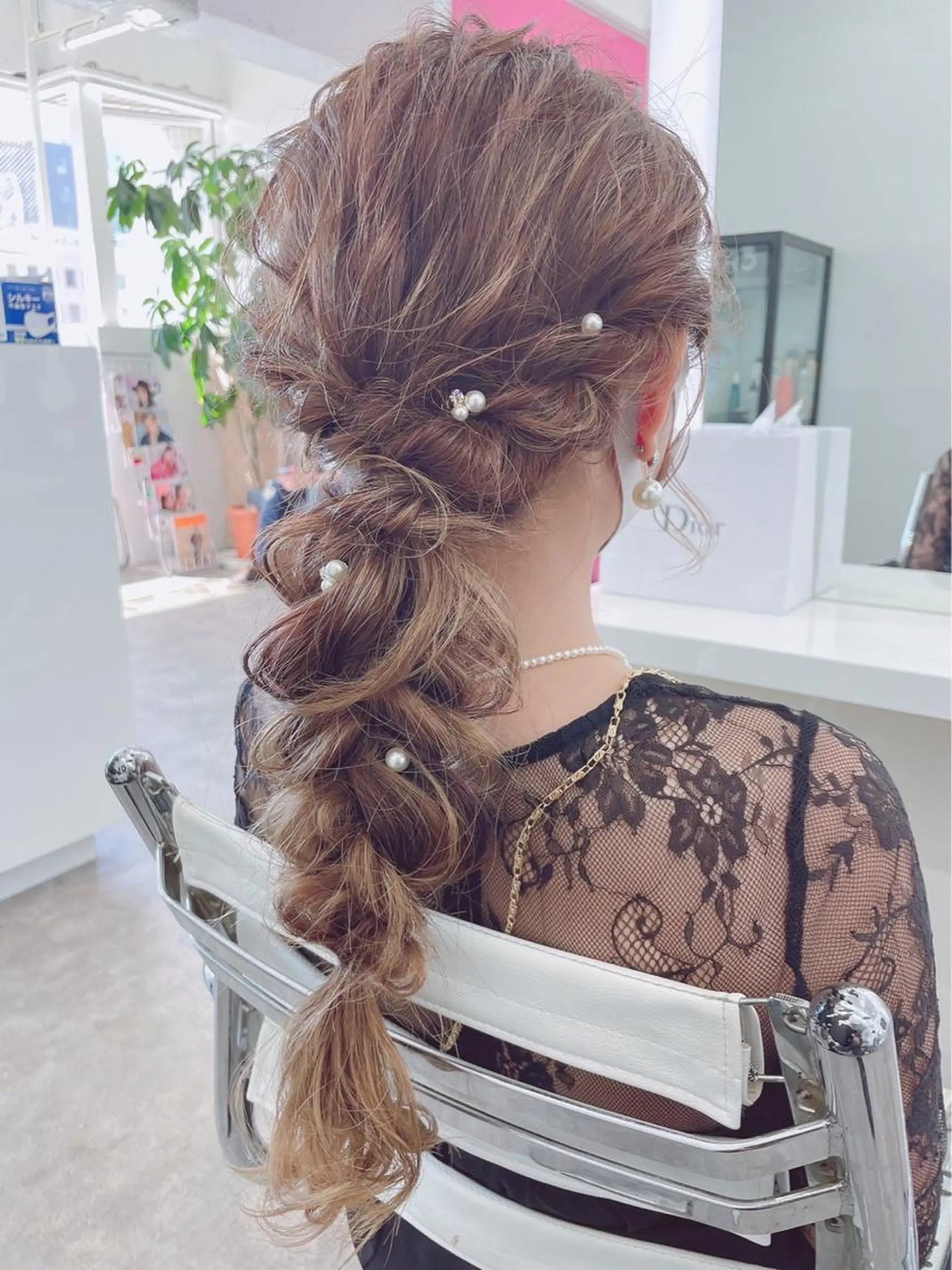 ヘアアレンジ ヘアセット 韓国風レイヤー ハイトーンRYOTAのヘアスタイル