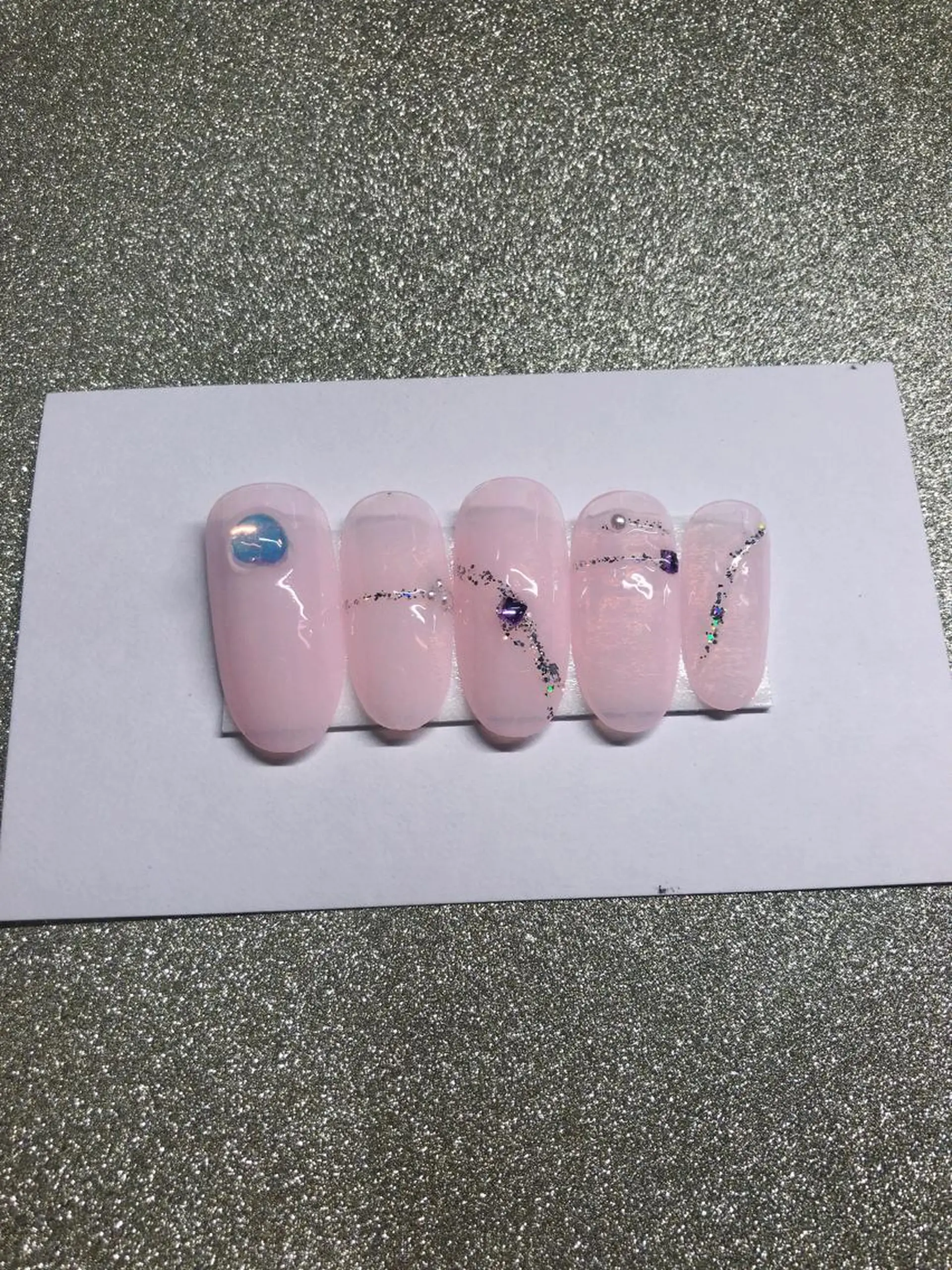 ネイル 中国整体院中の ネイルサロン💅のネイルデザイン