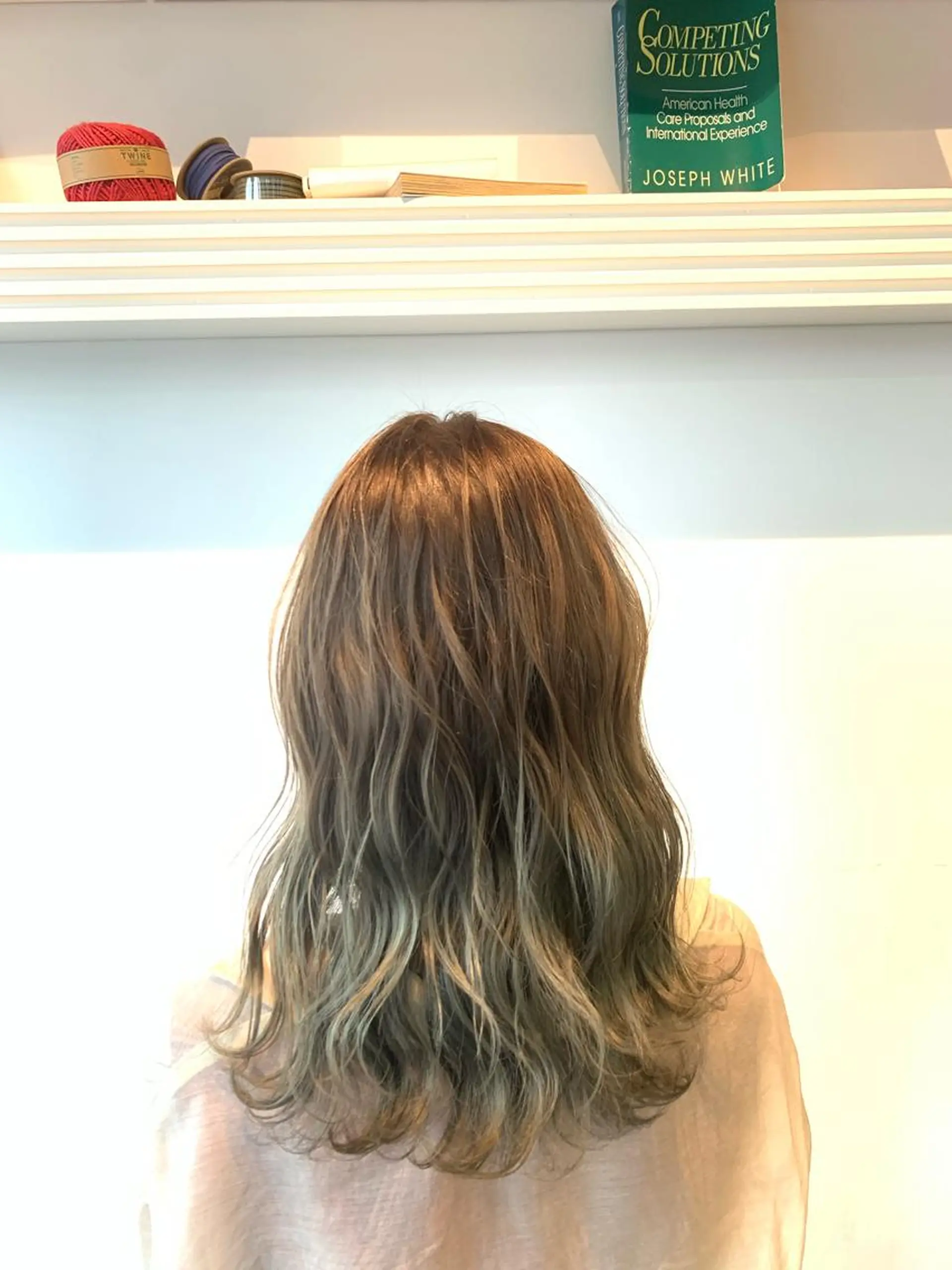 セミロング ヘアカラー トリートメント ヘッドスパ ヘアセット 山口 竣也のヘアスタイル