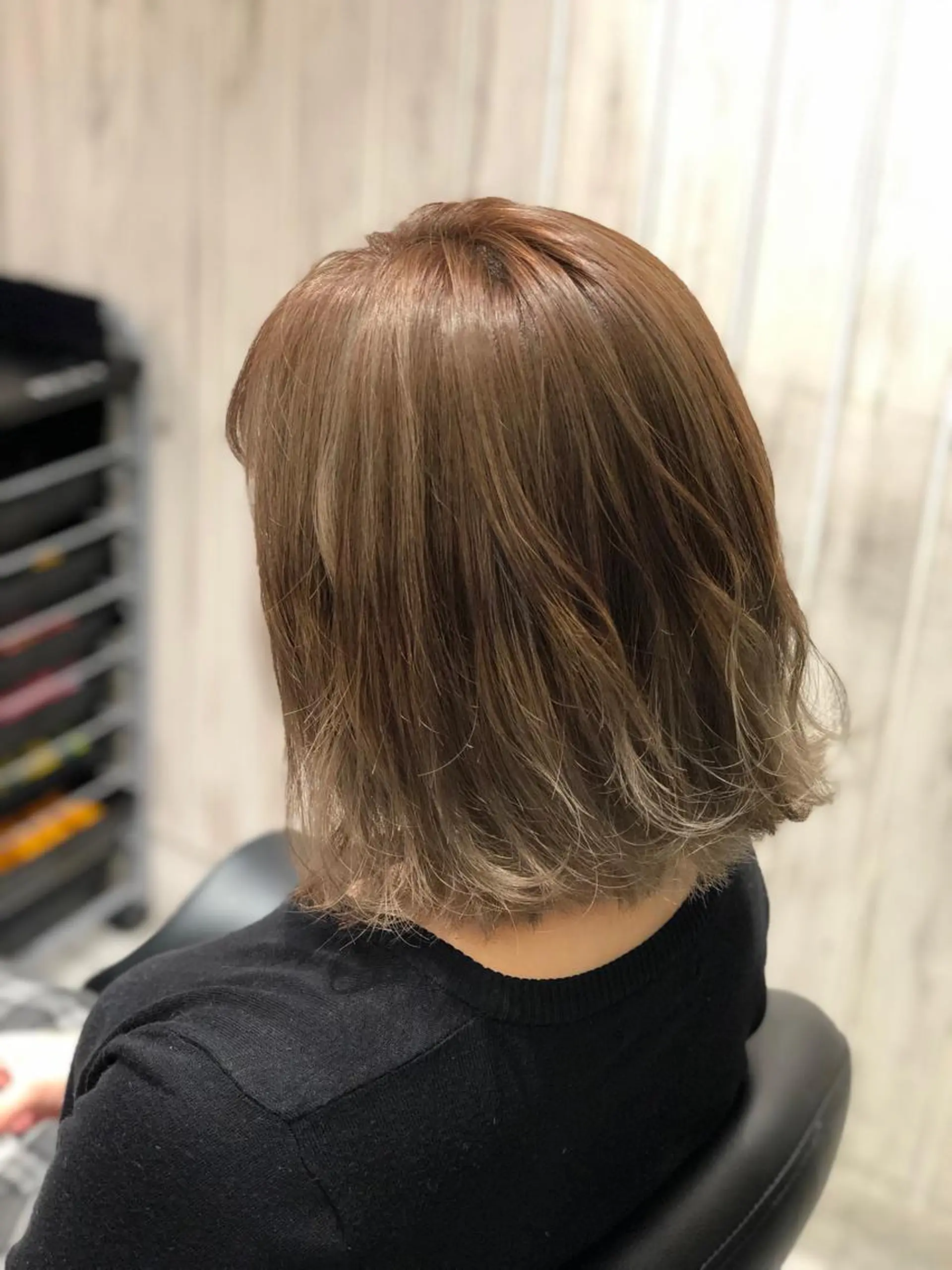 ショート カラー FENICE onthe beach所属・永井大樹✨ 透明感カラー✨のヘアスタイル