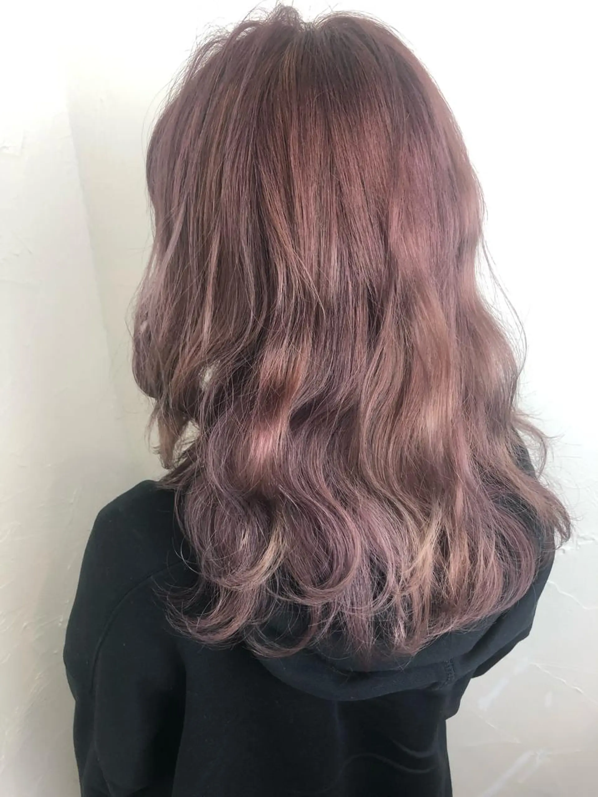 セミロング カラー ブリーチ ヘアカラー 「rita」 フルヤマ　ユウタのヘアスタイル