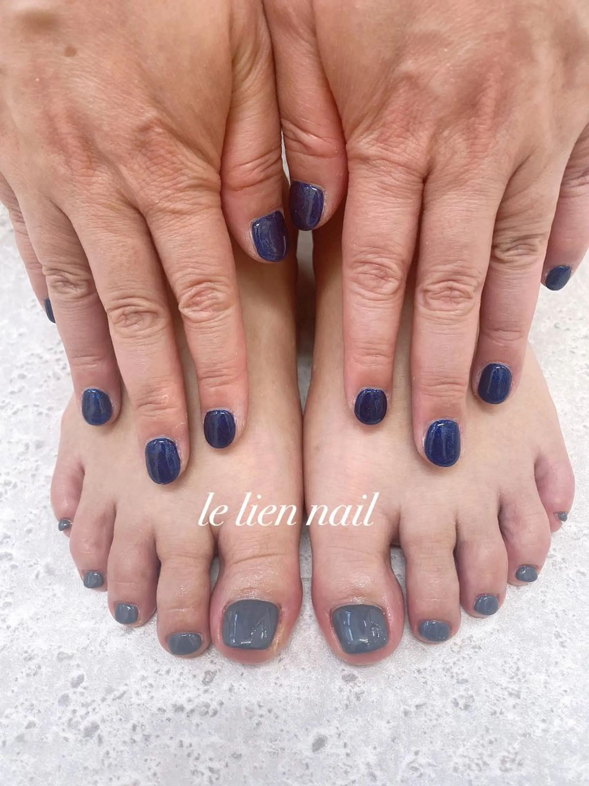 ネイル フットネイル ワンカラーネイル シンプルネイル ハンドネイル フットネイル le lien nailのネイルデザイン