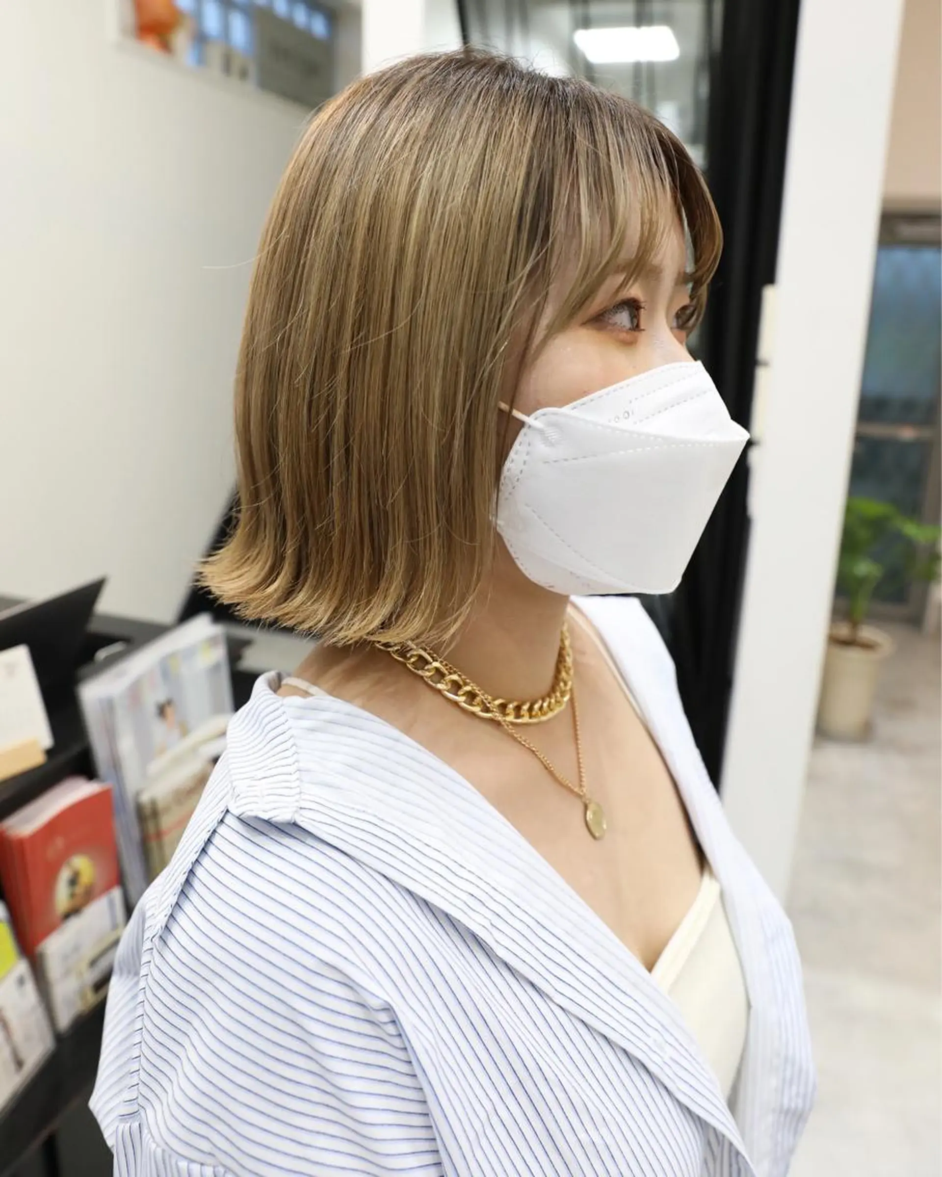 ショート カット ヘアカラー 明石 歩樹のヘアスタイル