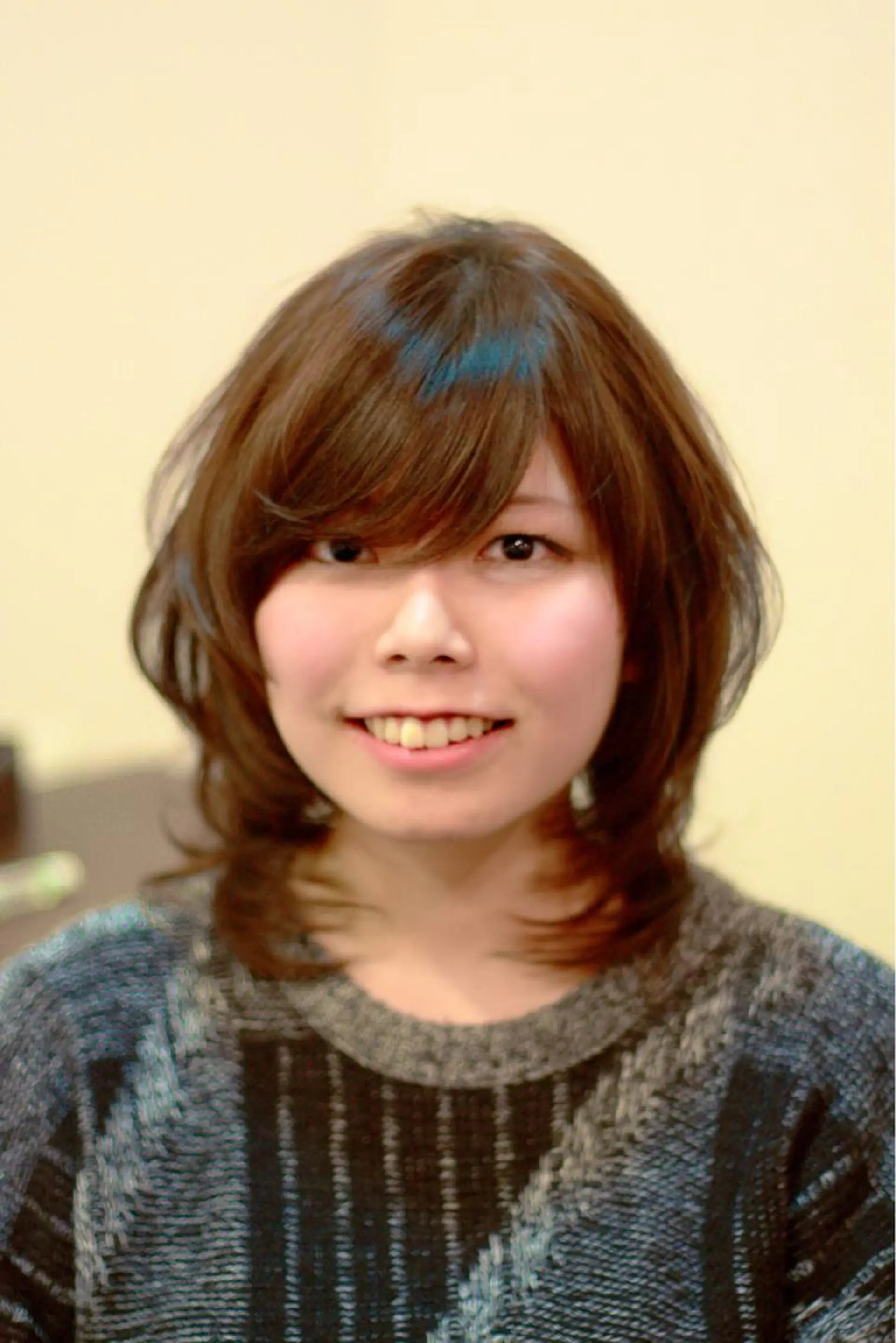 ミディアム カラー レイヤーカット ウルフカット ウルフレイヤー GLOSSY所属・坂本 直樹のヘアスタイル