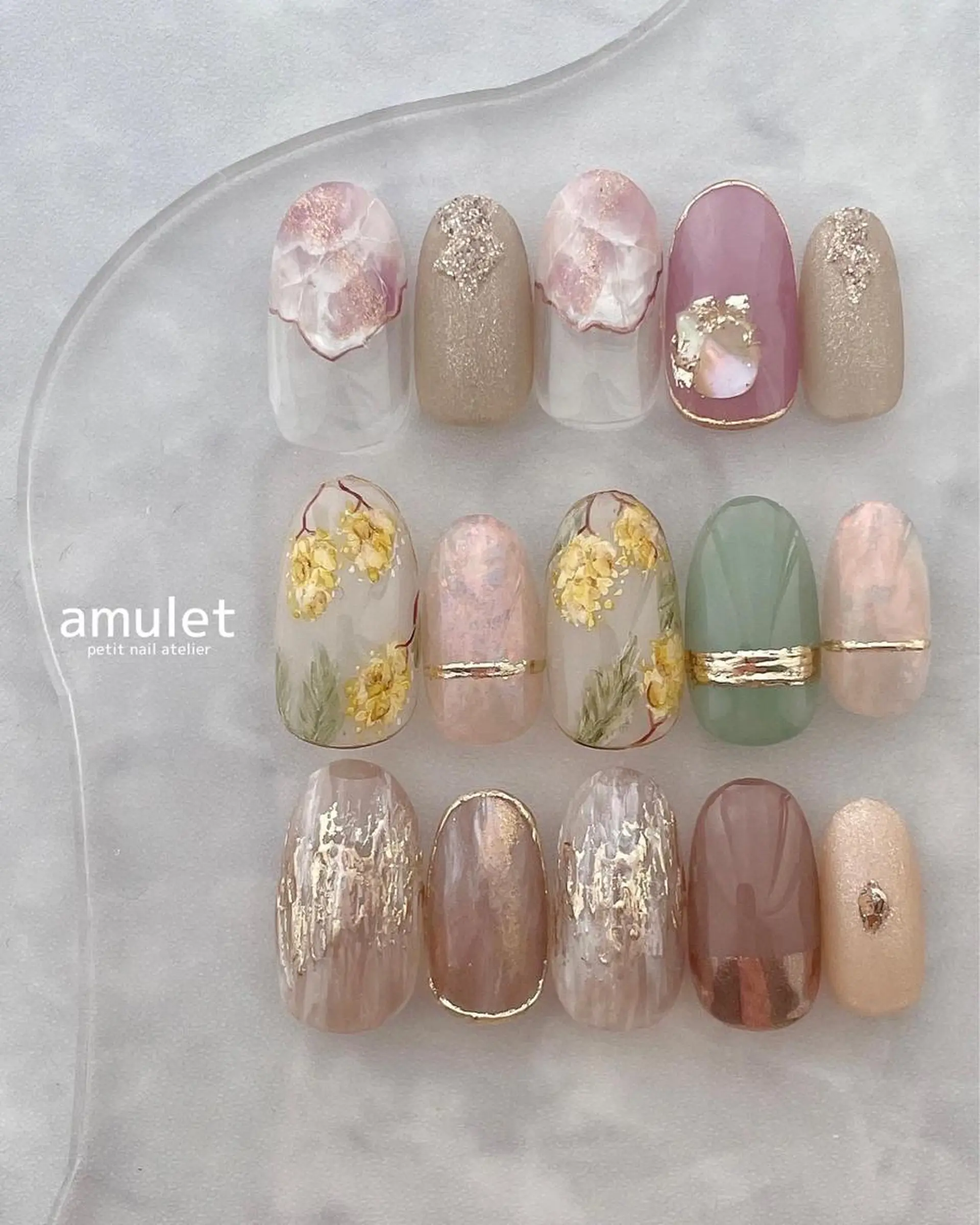 ネイル amulet TOMOMIのネイルデザイン