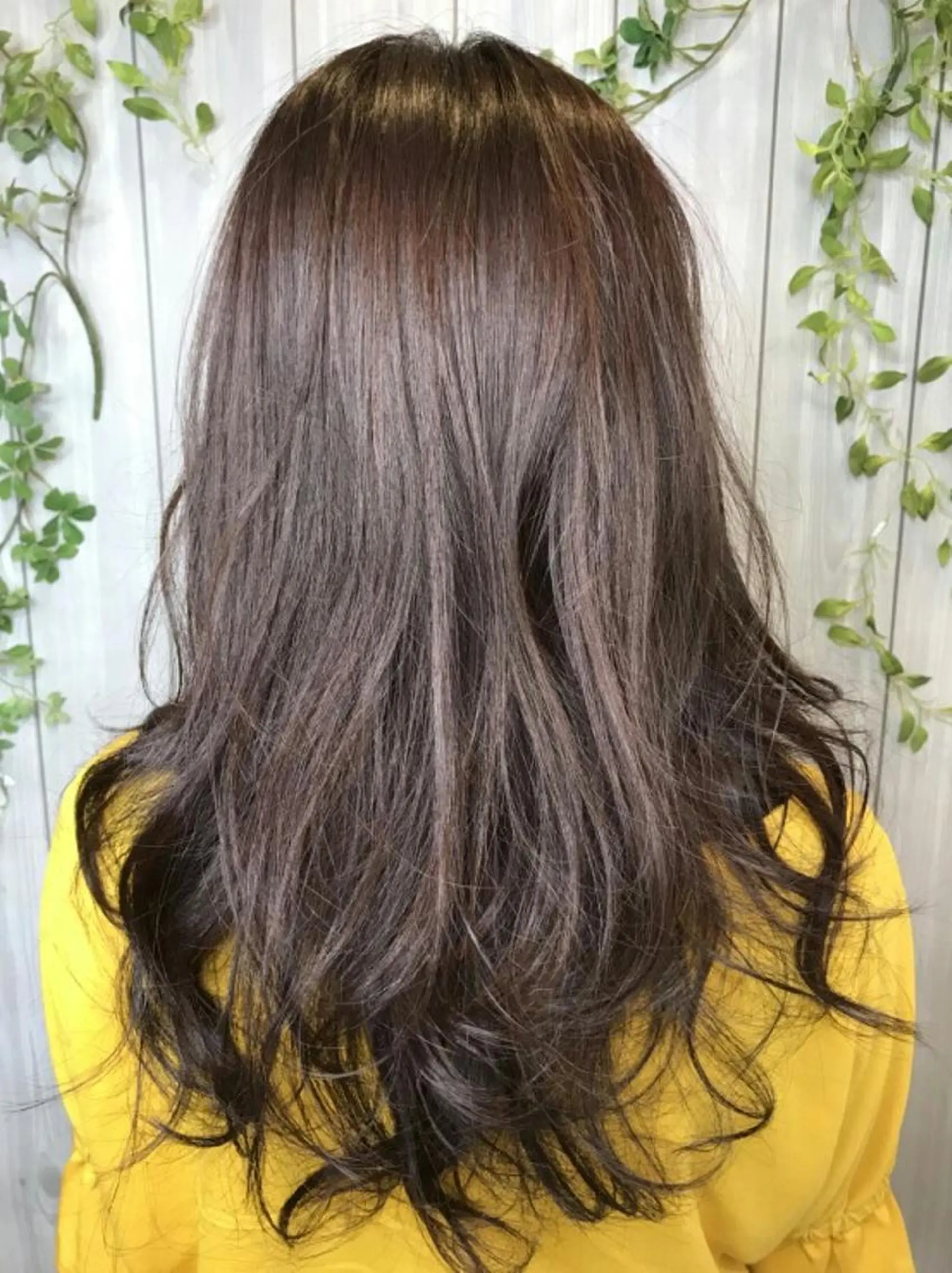 ロング カラー パーマ 艶カラー/ハイトーン 山本のヘアスタイル