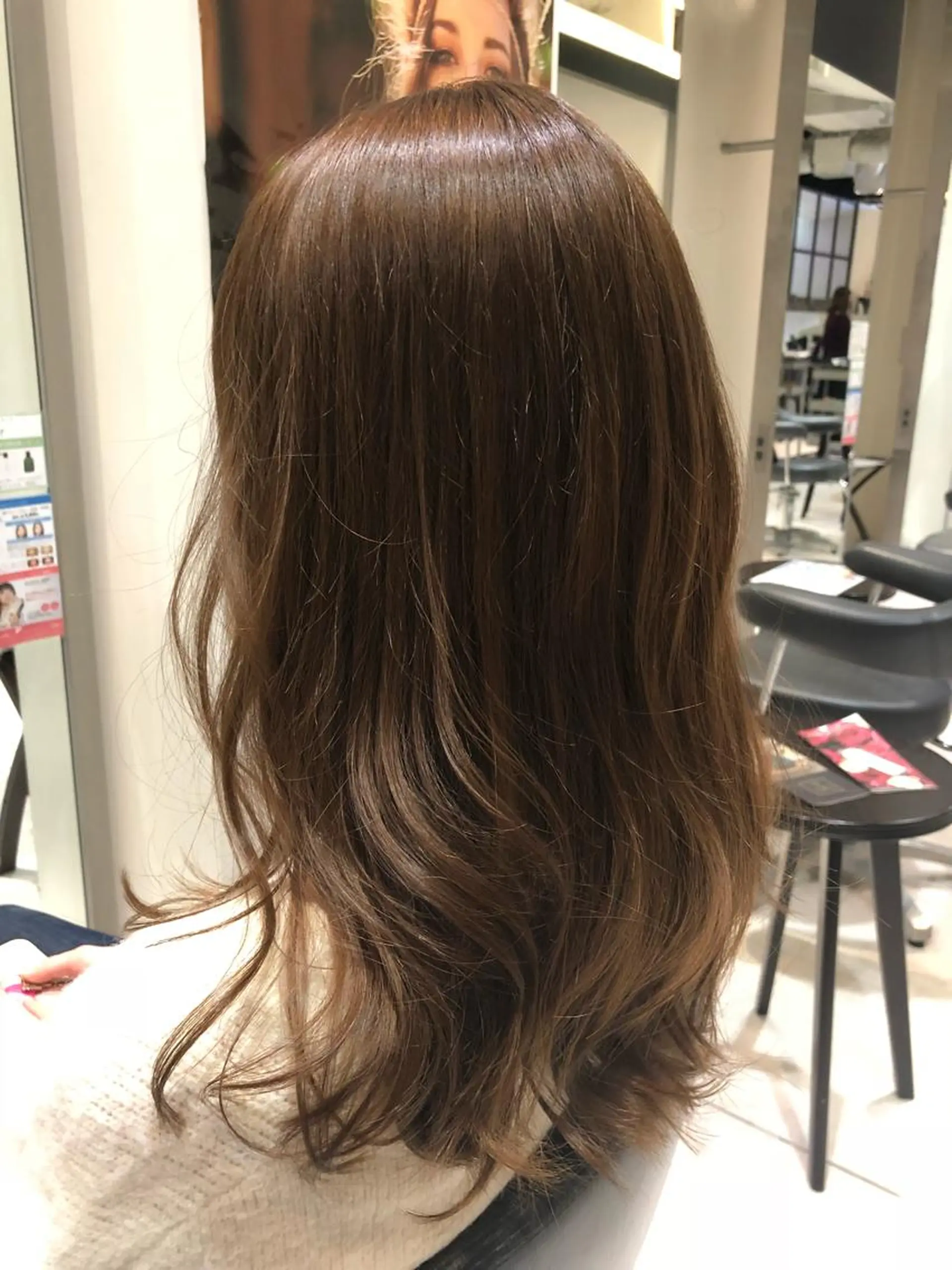 ロング カラー ベージュカラー 透明感カラー イルミナカラー 眉毛/まつげ 山川　あやめの眉毛・アイブロウイメージ
