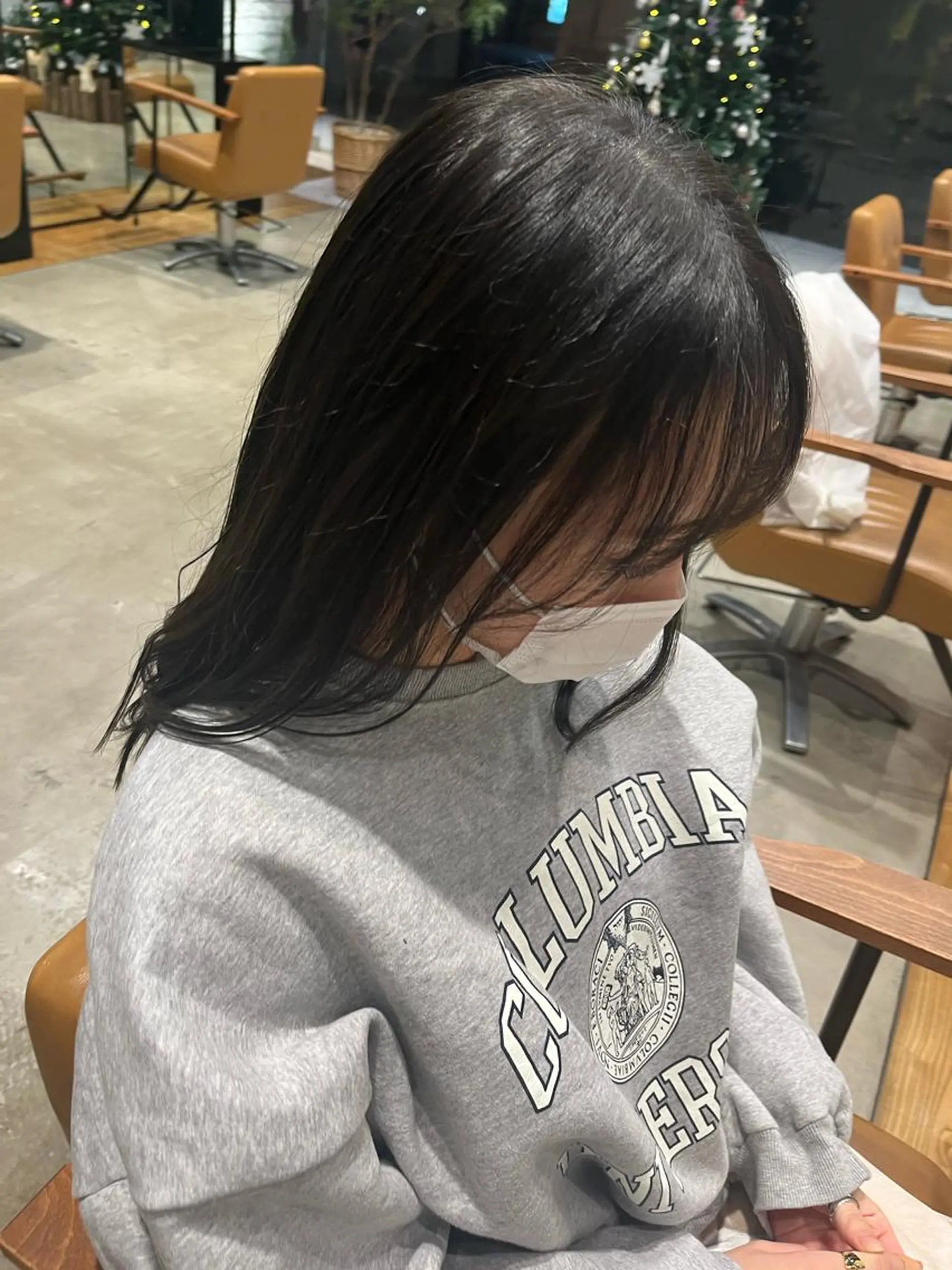 ミディアム カラー 夏海 大宮美容室のヘアスタイル