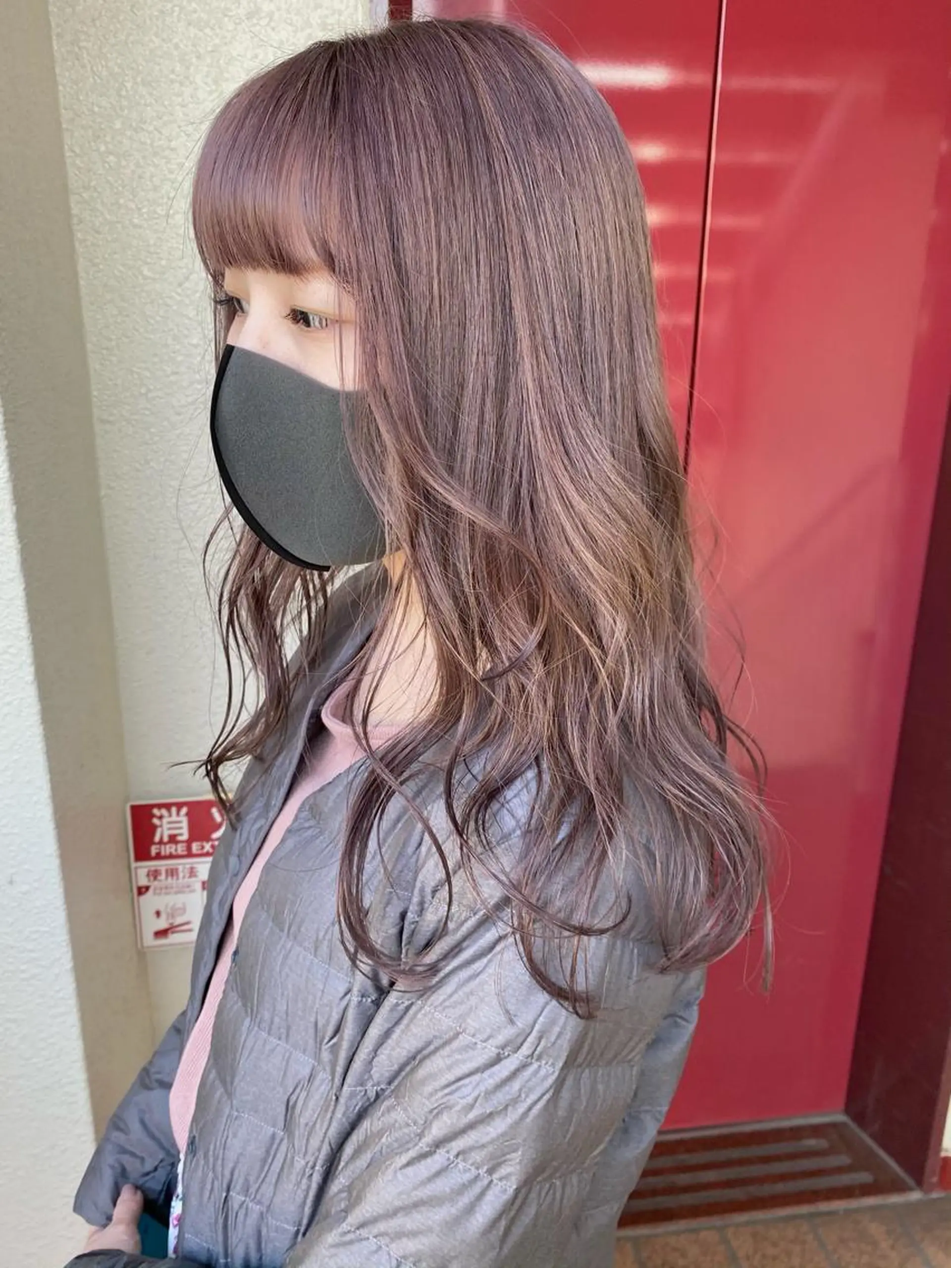 セミロング カラー ベージュカラー ラベンダーカラー ピンクカラー カット ヘアカラー トリートメント せこぐち まいのヘアスタイル