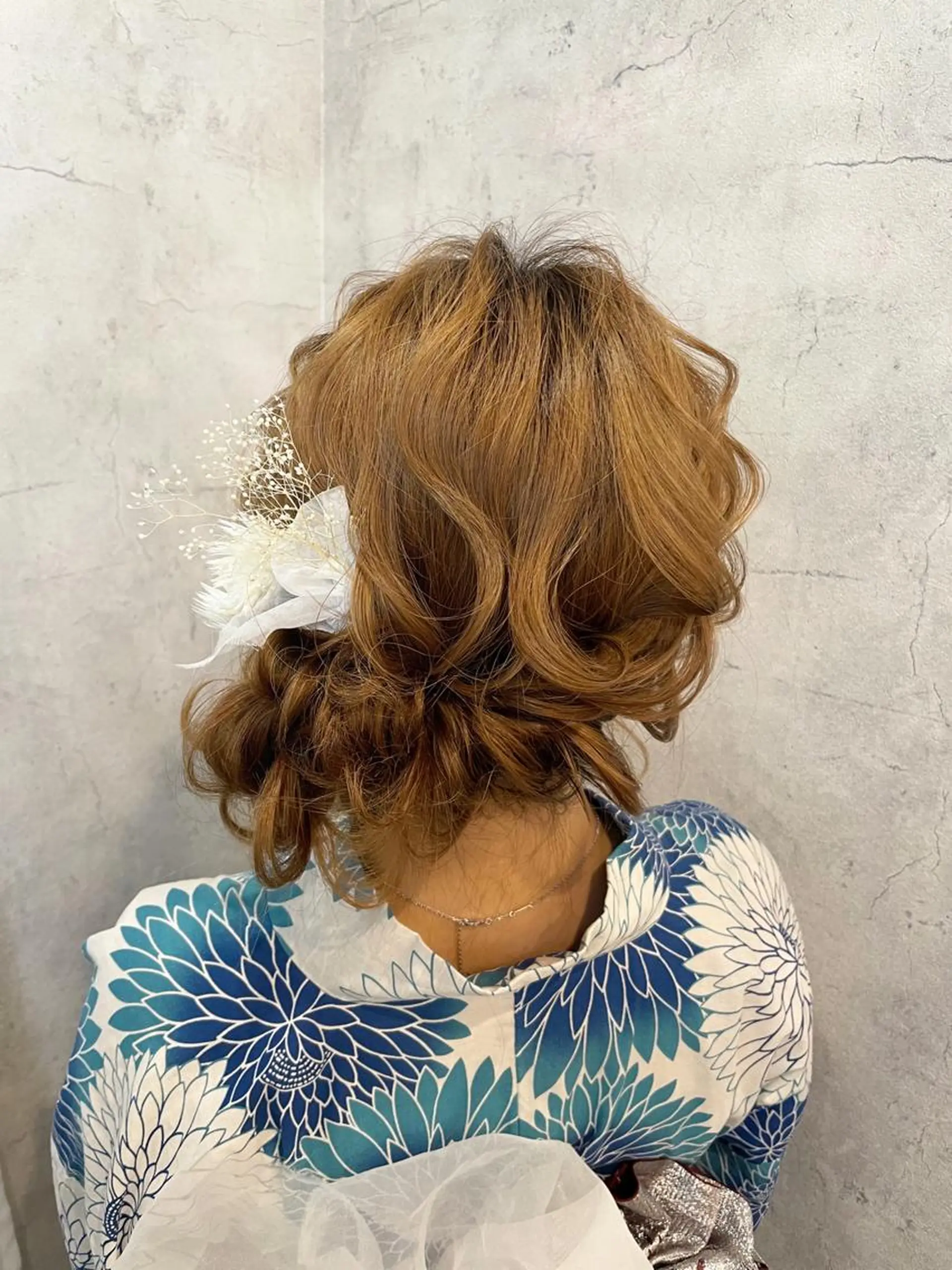 セミロング ヘアアレンジ ヘアセット 【カメレオン】 上村 祥子のヘアスタイル