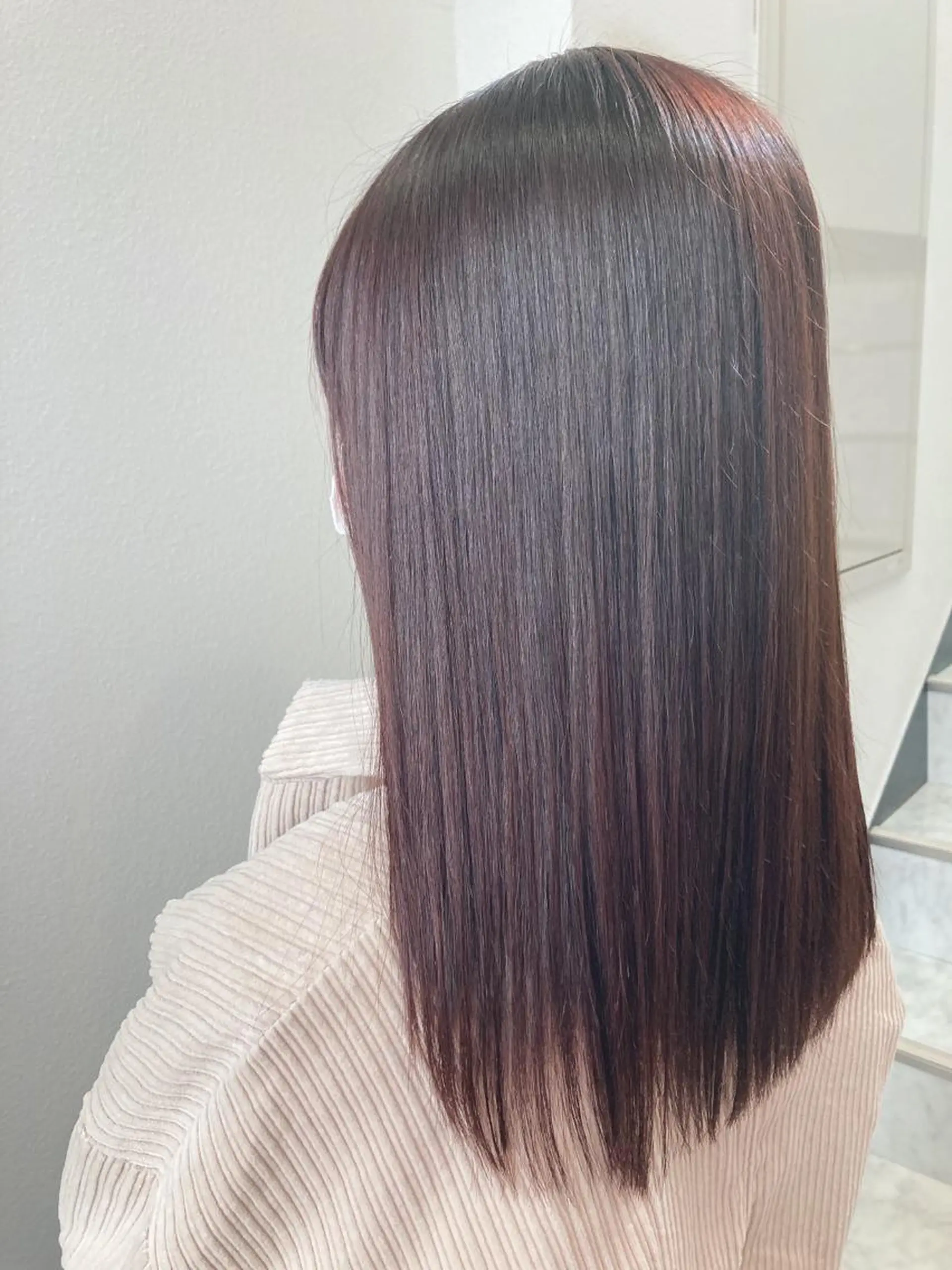 ミディアム カラー ブラウンカラー ピンクカラー ピンクブラウン カット トリートメント ヘッドスパ GO TODAY SHAIRE SALON 渋谷モディ所属・スキバサミを使わない カット🌼唯🌼のヘアスタイル