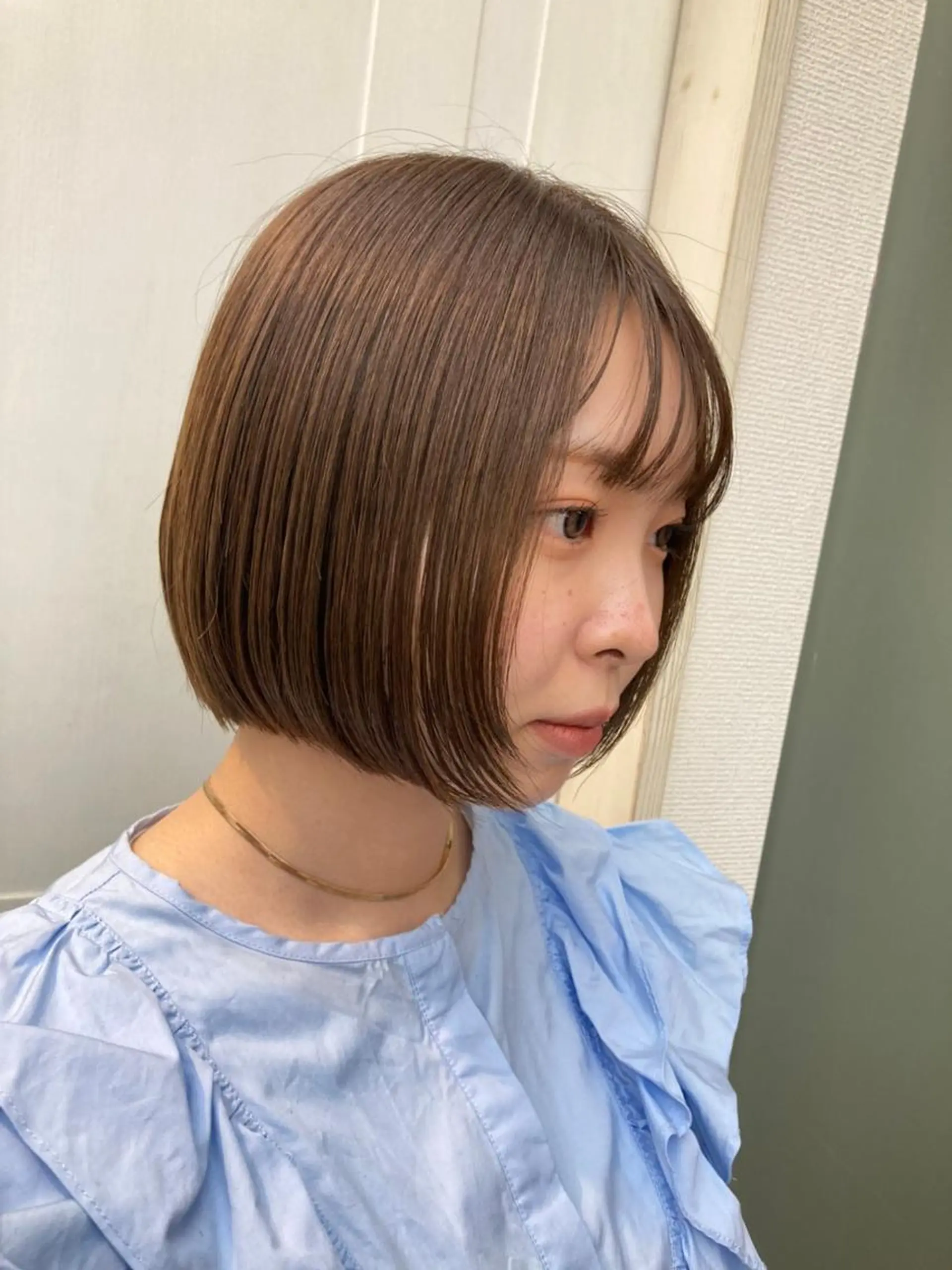 ショート カラー アディクシーカラー アッシュ ミストバング ブリーチ ブロンド カット ヘアカラー N° anfeel 渋谷🪞🫧のヘアスタイル