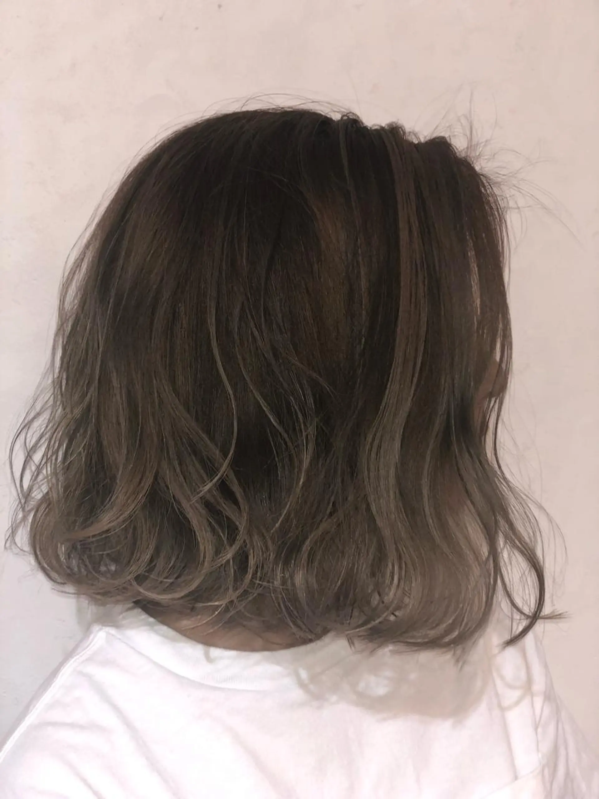 ミディアム カラー グラデーションカラー ヘアカラー トリートメント 艶質改善/縮毛矯正 ササキナツミのヘアスタイル