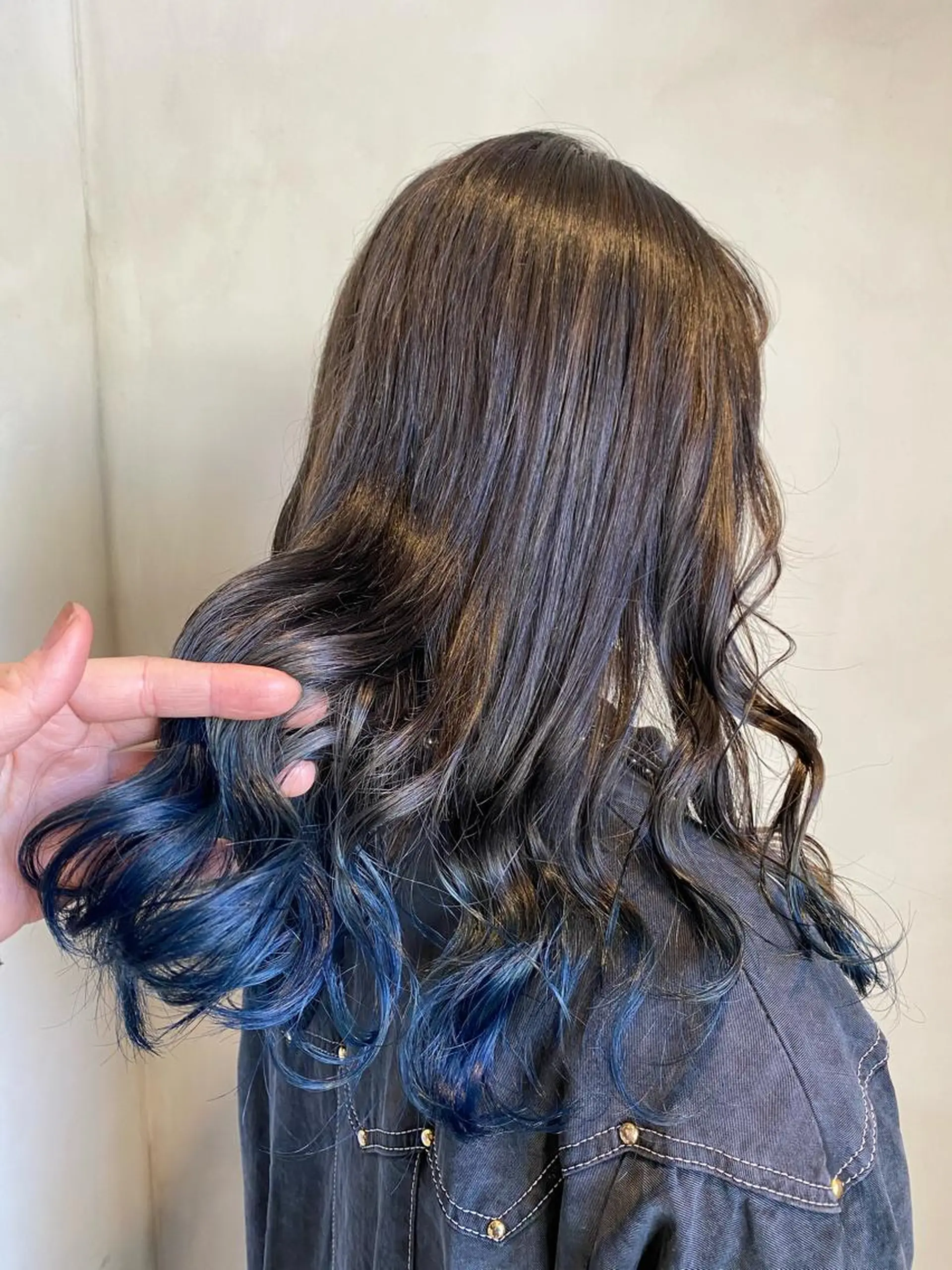 セミロング カラー ブルーカラー ヘアカラー トリートメント 綱島店🦋店長🦋 ほんさわ みずきのヘアスタイル