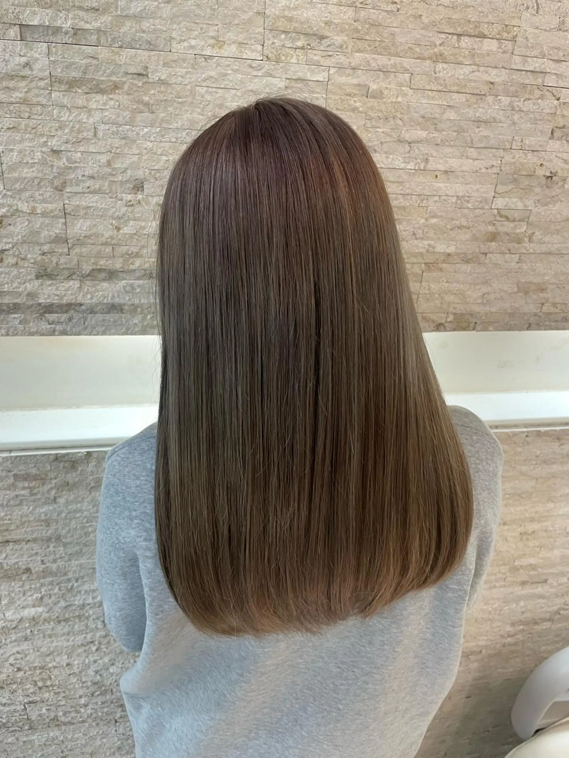 ロング 🌹門奈🌹髪質改善 /透明感カラーのヘアスタイル