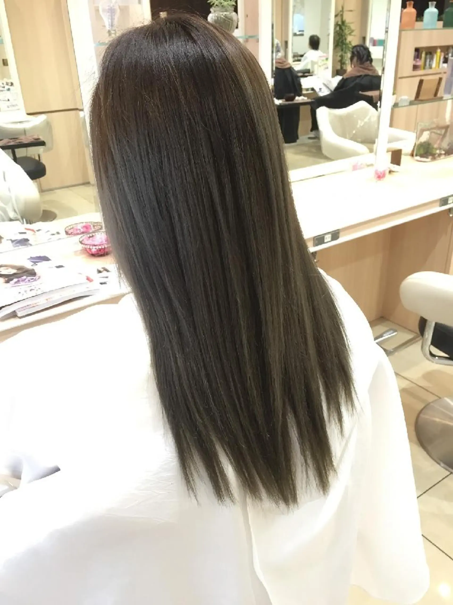 ロング カラー ヘアカラー 山内 佐江子のヘアスタイル
