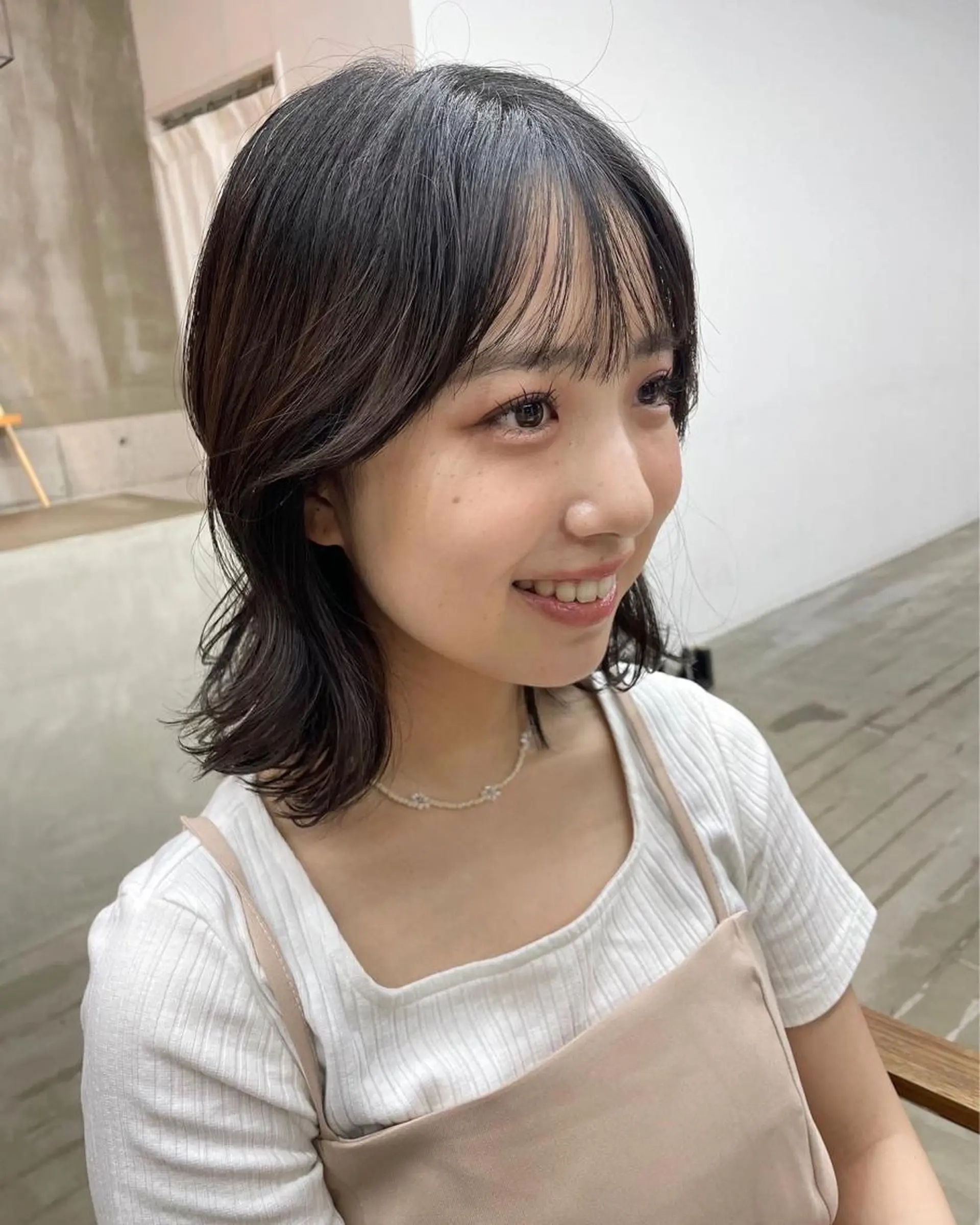 son hair所属・浅田 葉/上品な艶カラーのヘアスタイル